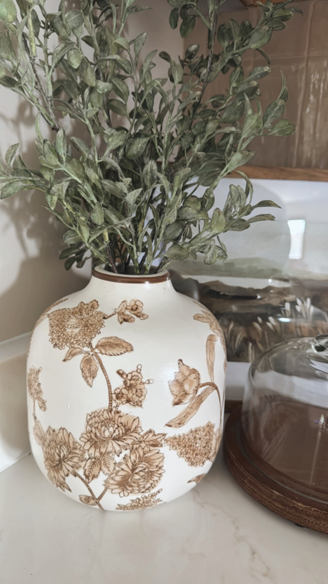 Obsessed with this vase! #decor #homedecor # neutraldecor

#LTKSeasonal #LTKHome