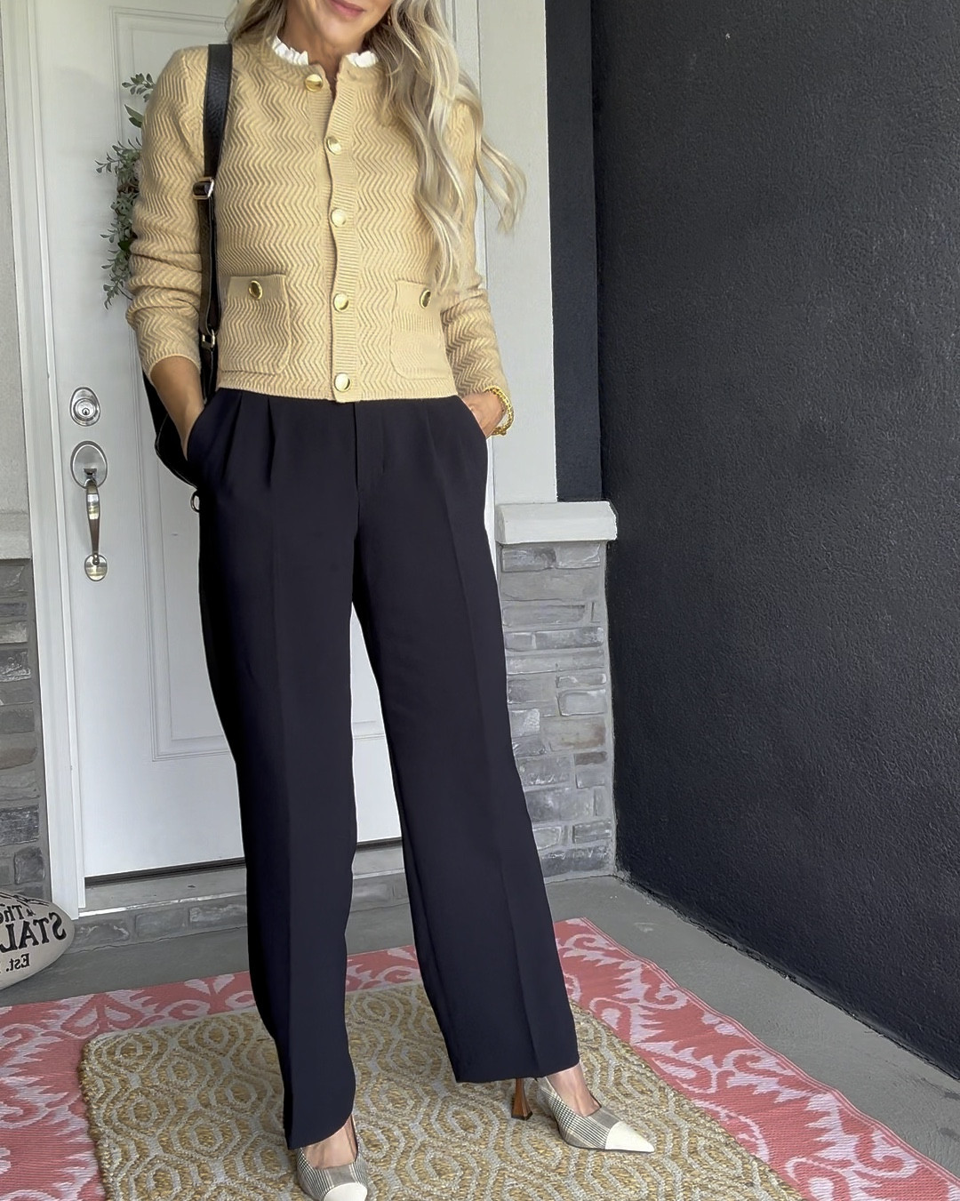✨ This week was a fashion adventure! ✨ I started with a vibrant purple dress from Taylor for an open house, moved into a sleek black pantsuit with a cozy sweater for some marketing meetings, rocked a chic plaid skirt set during home tours, and ended with an unexpected outfit that sparked some great conversations! 🏡💼 

You can find all the links to these looks in my Like to Know It link in my bio! Let’s elevate your wardrobe together! 

#FashionJourney #OOTD #PurpleDress #Taylor #BusinessChic #BlackPantsuit #PlaidSkirt #HomeTourStyle #MarketingMeetings #StyleInspo #UnexpectedLooks #FashionFun #ChicAndTrendy #FashionBlogger #ShopMyLooks #LikeToKnowIt

#LTKSeasonal #LTKFallSale #LTKOver40