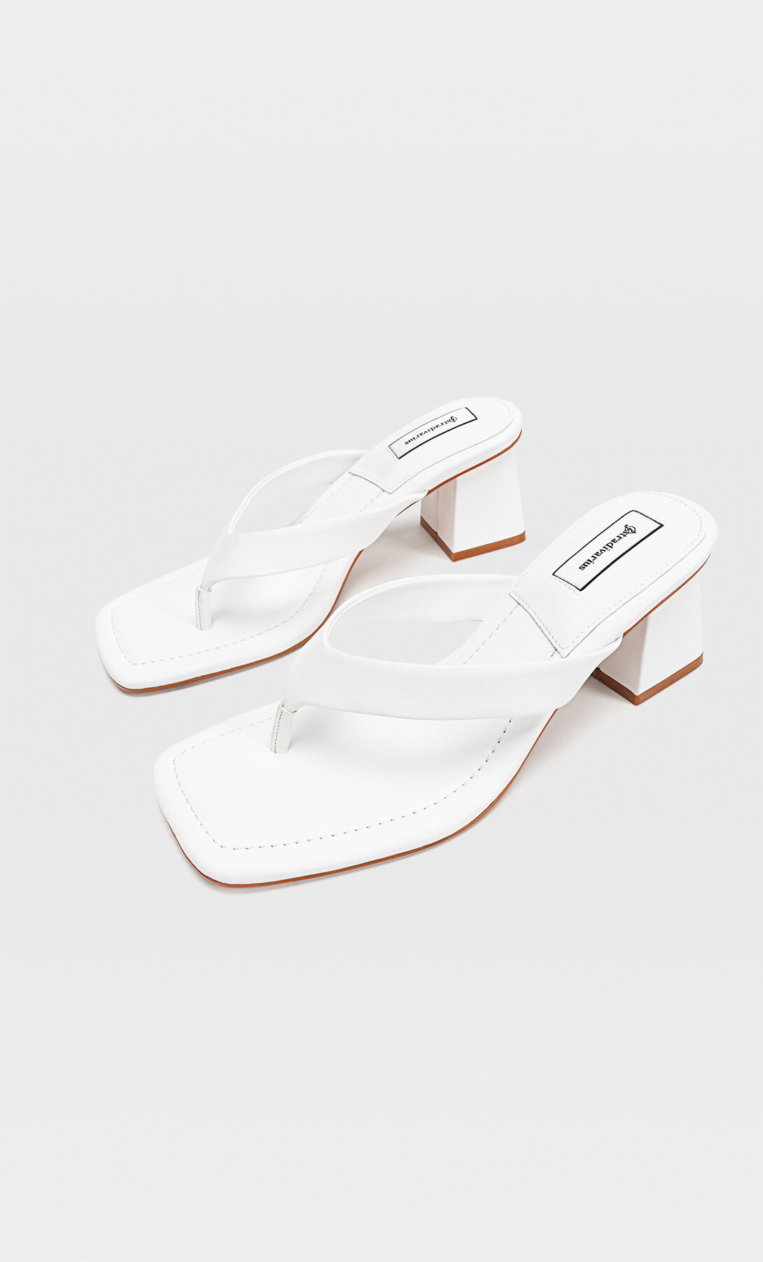 Coloured heeled sandals - Women's All | Stradivarius United Kingdom | Stradivarius (UK)