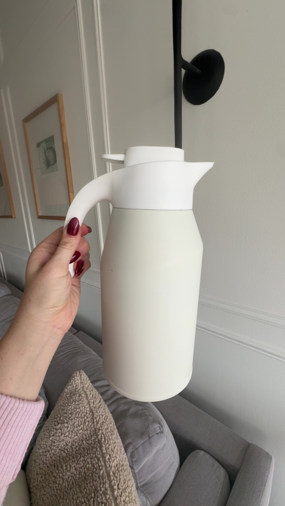 Love this electric thermos!! Keeps my water warm for tea all day long! 