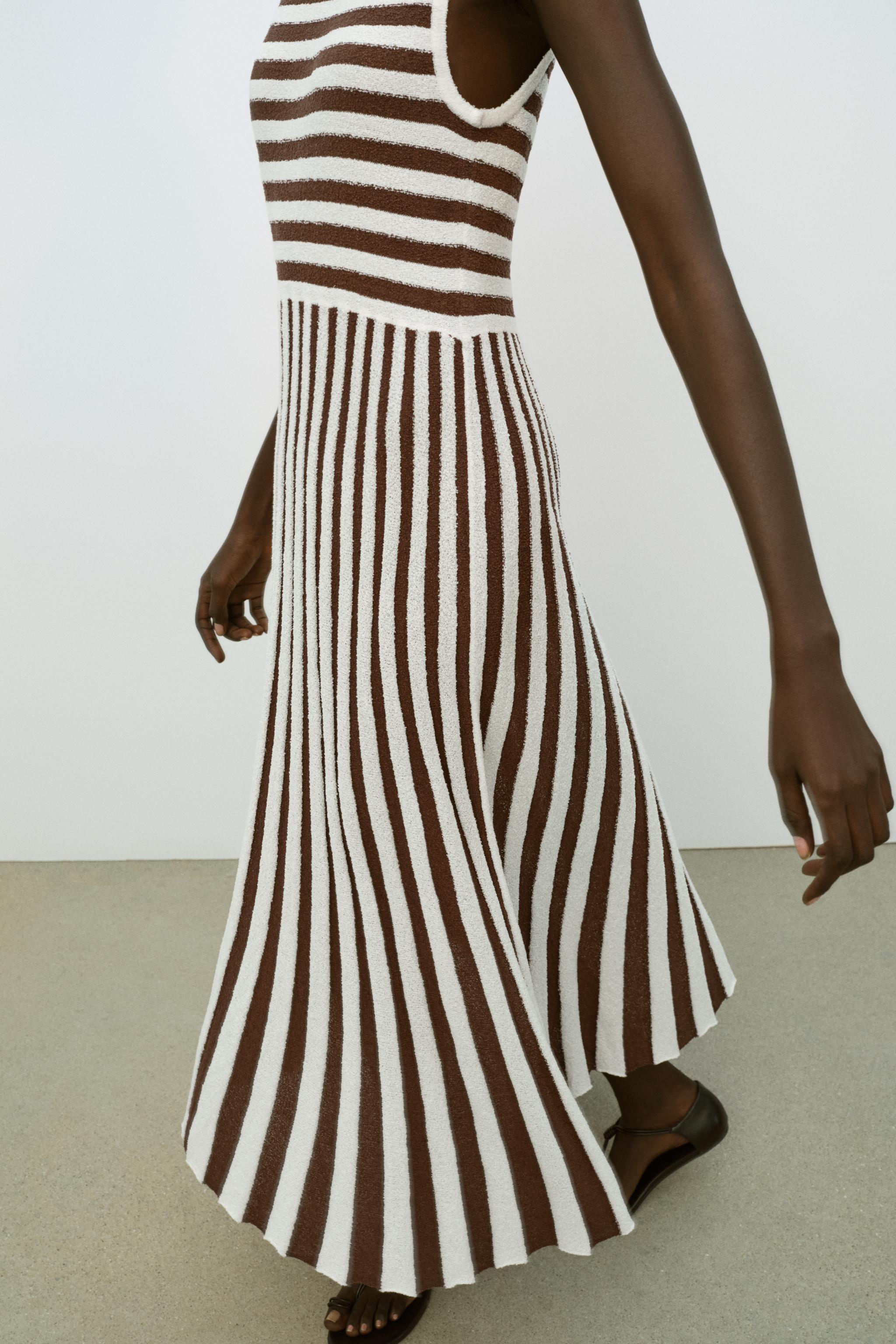 LONG TEXTURED PLEATED STRIPED DRESS | Zara US