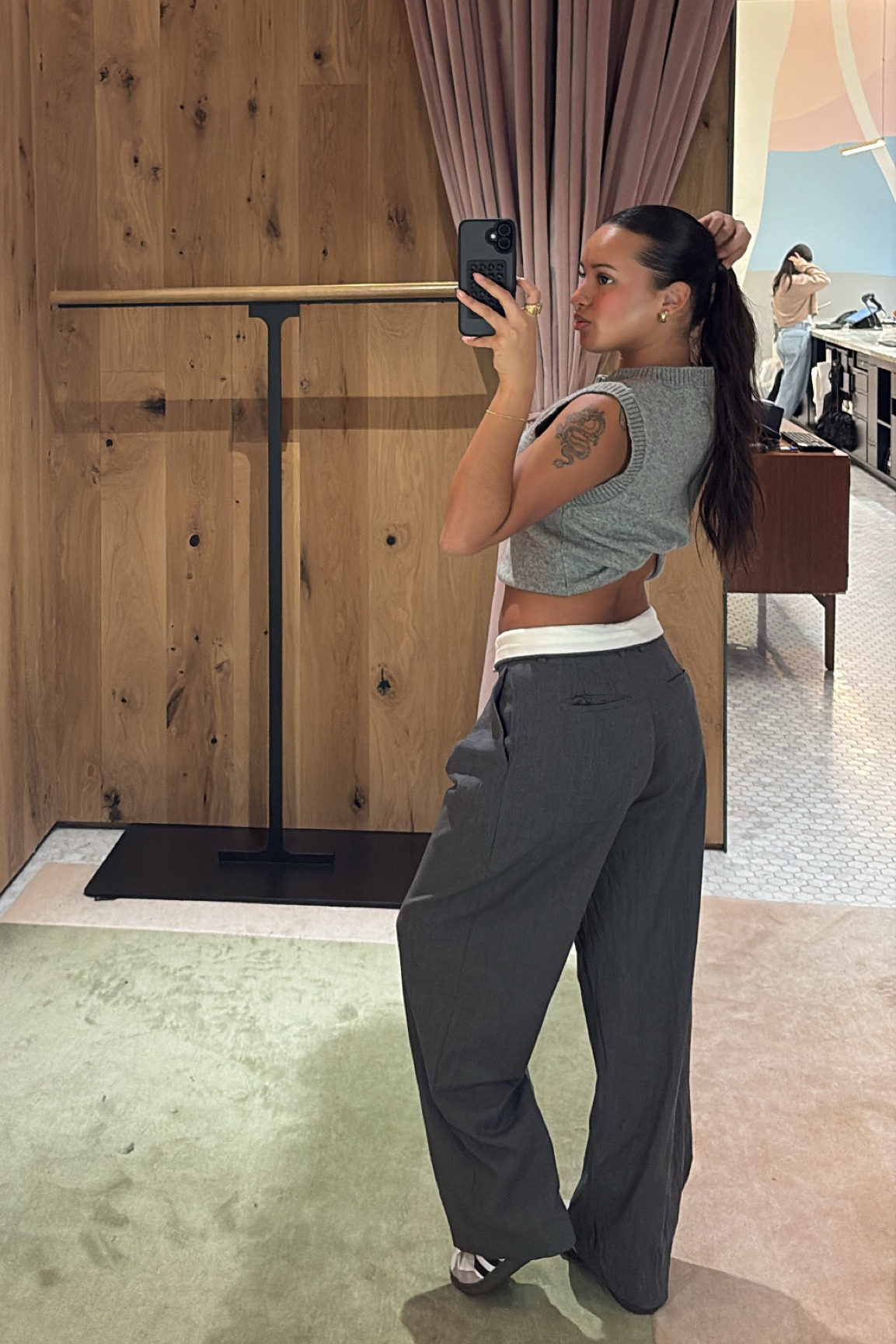 aritzia outfits 

#LTKStyleTip #LTKWorkwear #LTKHoliday