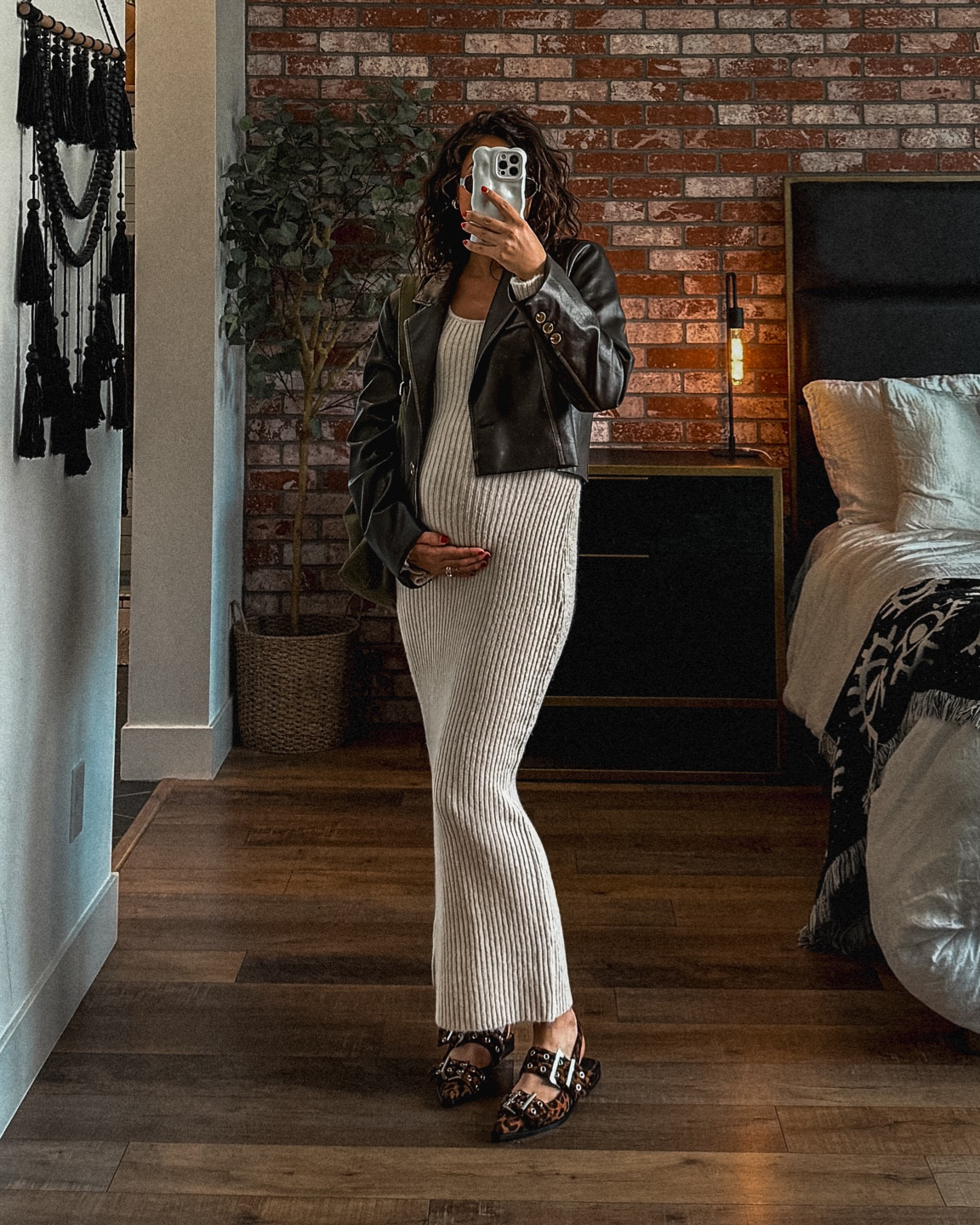 fall outfit ideas at 7 months pregnant! 🍁


#LTKBump #LTKStyleTip #LTKSeasonal