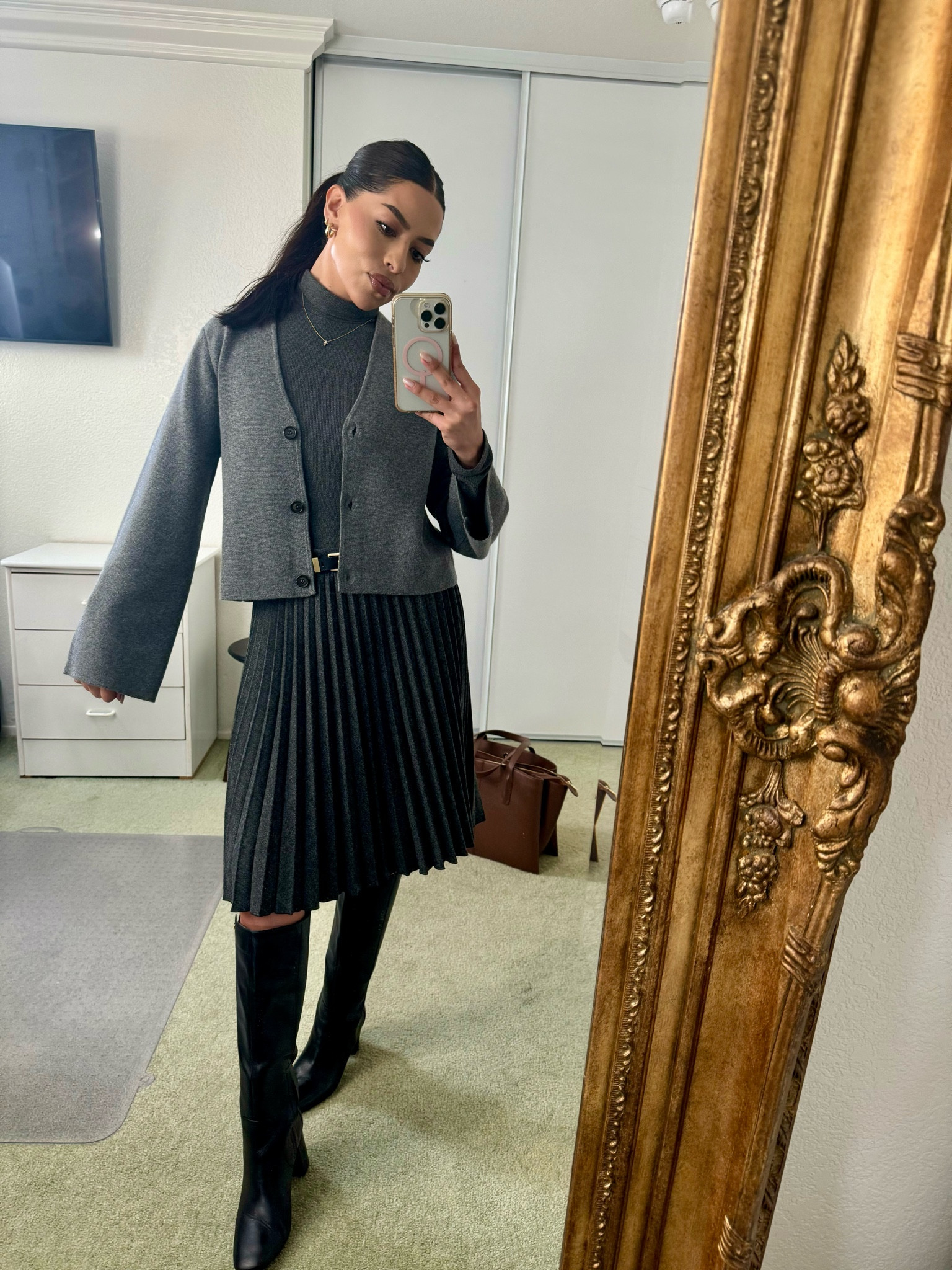 I’m obsessed with this new Chelsea Cardigan from Jenni Kayne. It’s a perfect option for business casual days at the office and a more comfy take on the traditional blazer. Plus - this lovely pleated skirt that pairs perfectly with it is also on sale. I’ve gotten so many compliments on this outfit! 

#LTKSaleAlert #LTKStyleTip #LTKWorkwear