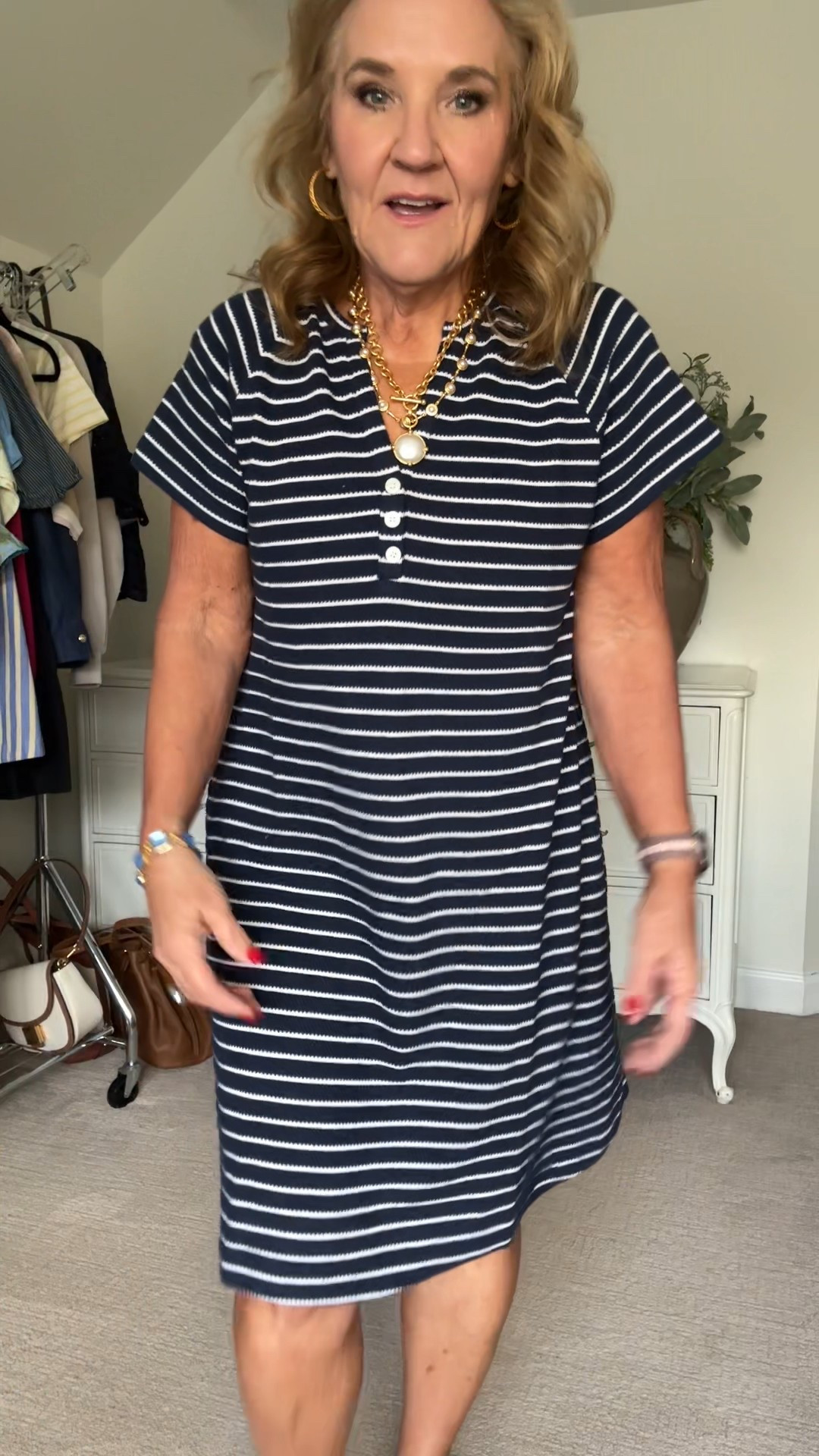 Striped a line tshirt dress at loft. 55% off! 



#LTKSaleAlert #LTKFindsUnder50 #LTKOver40
