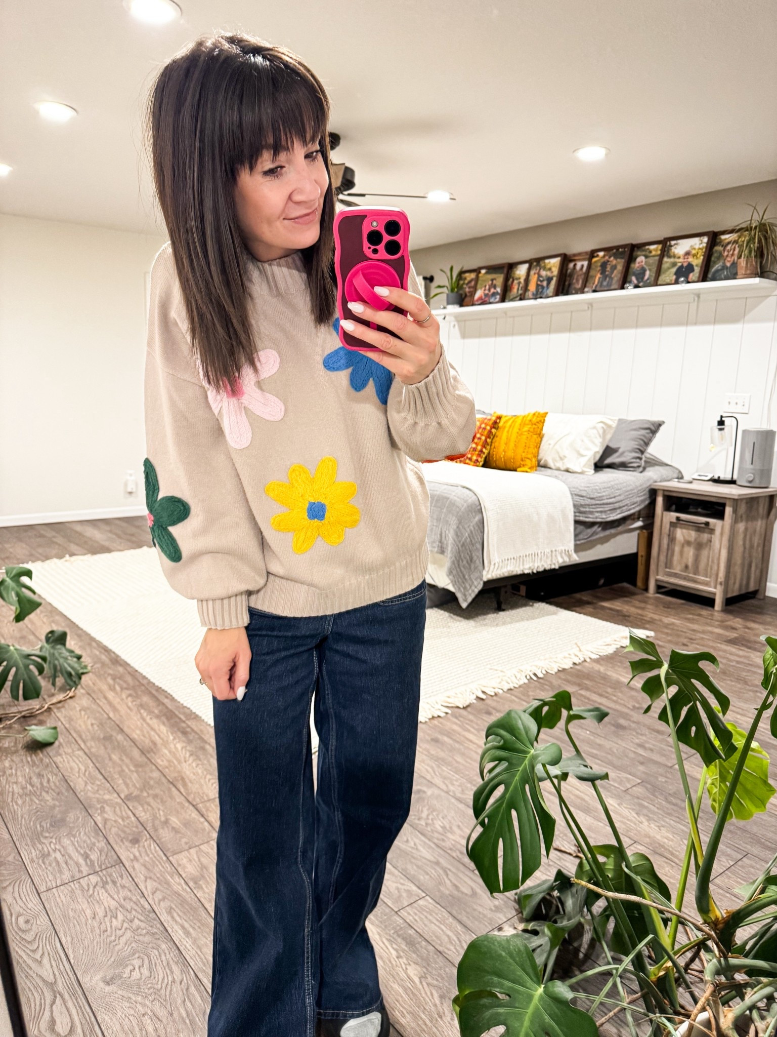 This sweater 🩷🩷

Sweater: small 
Pants: 4

#LTKU #LTKootd #LTKmomlife