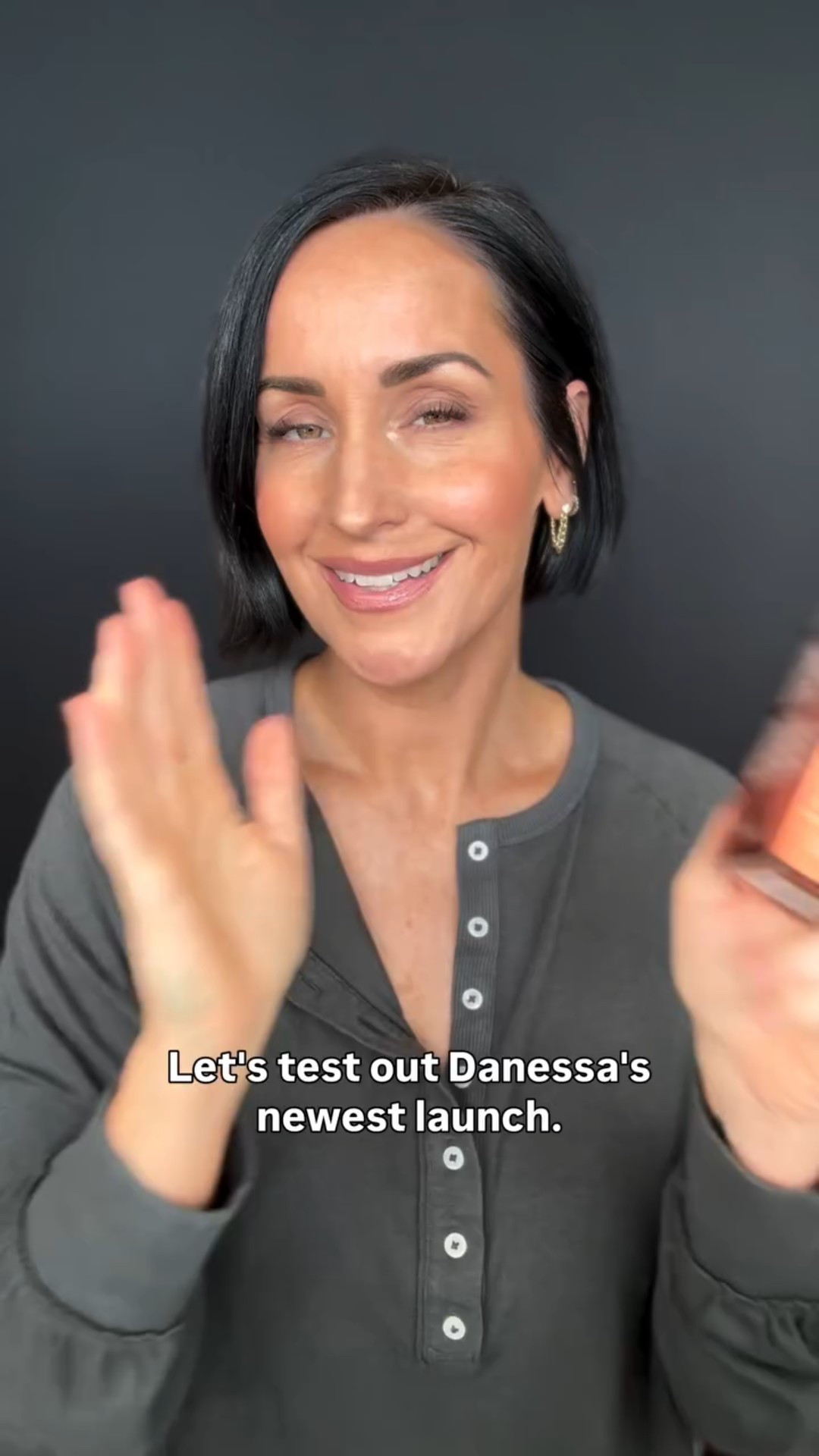 #TryItTuesday with the new @danessamyricksbeauty Liquid Blurring Balm mattifying setting spray.  If you’re looking for shine control and longevity I recommend picking this one up from the Sephora Savings Event going on now! 

.
.
.
.
 #newmakeup #newmakeupreleases #sephorafavorites  #makeupfavorites  #sephorasavingsevent #sephora #settingspray #oilyskin #mattemakeup #danessamyricks

#LTKBeauty