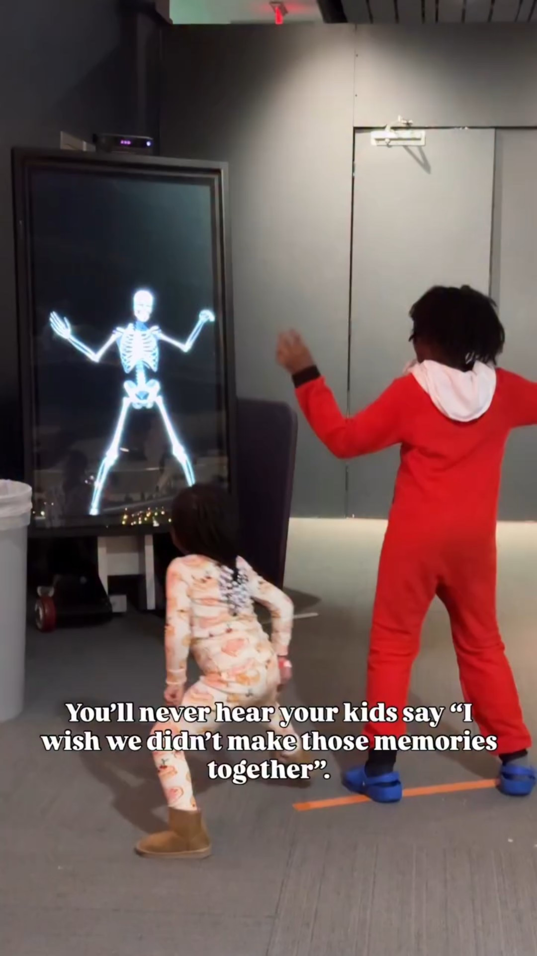 Some of the most chaotic days of your life are going to be some of your kids core memories. Hope that resonates 💖

#momlife #momofthree #nyccontentcreator #nycinfluencer #nyckids

#LTKFindsUnder50 #LTKKids #LTKSaleAlert