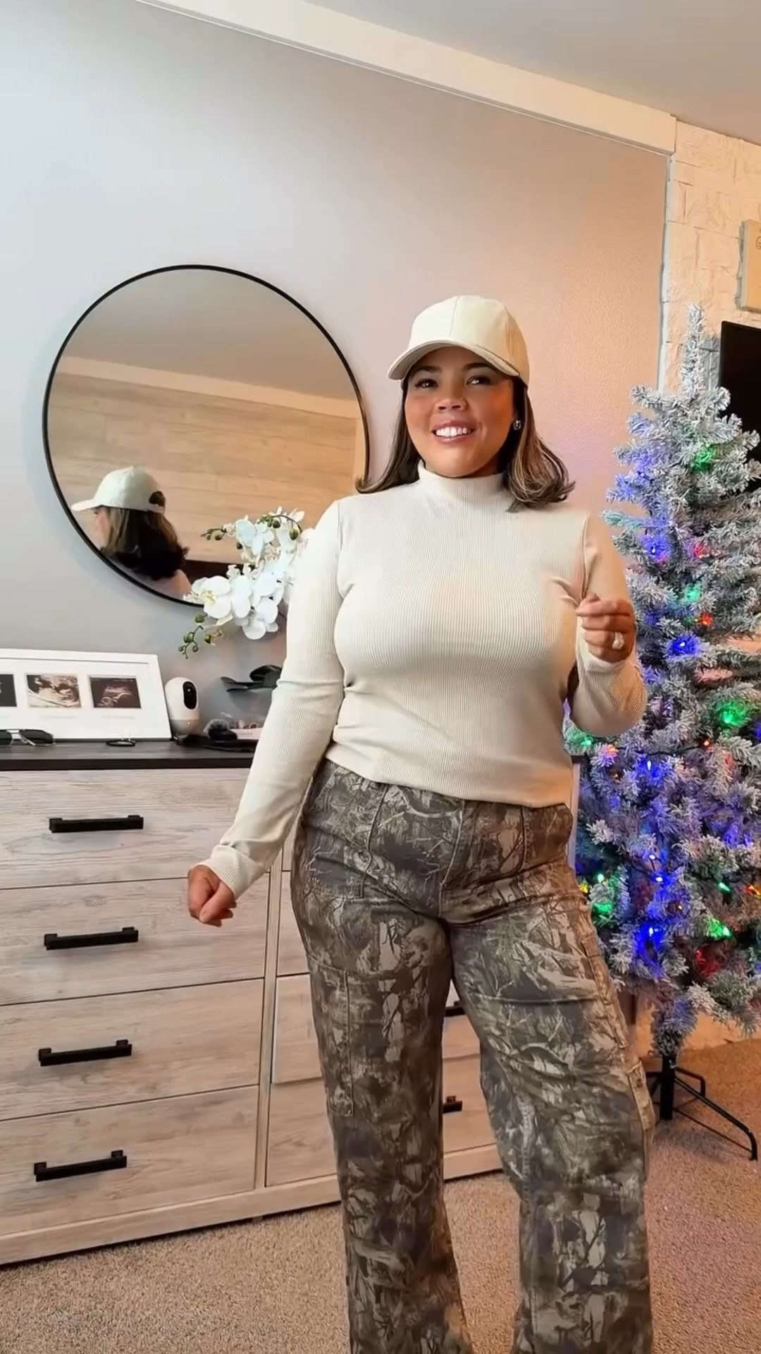 I’ve been living in these winter looks lately ❄️ These are the looks we actually wear! Sneakers, cozy layers, affordable finds, and pieces that make us feel put together without trying too hard.

Comment ‘LINKS’ and I’ll DM you where everything’s from 🤍

If you’re new here welcome 🤍
I link all outfits in my bio so you can shop what I’m wearing without digging.

Just comment LINKS or head to the link in our bio to browse everything I share.

#winteroutfits
#winterstyleinspo #momstyle #midsizestyle #everydayoutfits

#LTKMidsize #LTKHoliday #LTKPetite