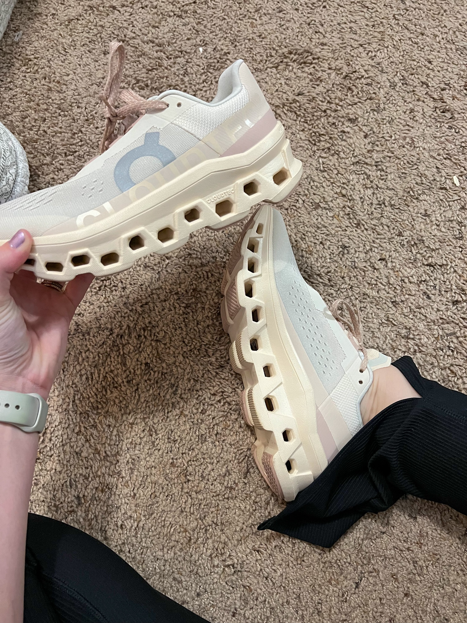 On cloud, shoe crush, in cloud tennis shoes, cute tennis shoess

#LTKshoecrush #LTKstyletip #LTKfitness