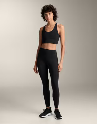 OYSHO Comfortlux high-rise 40cm capri leggings in black | ASOS (Global)