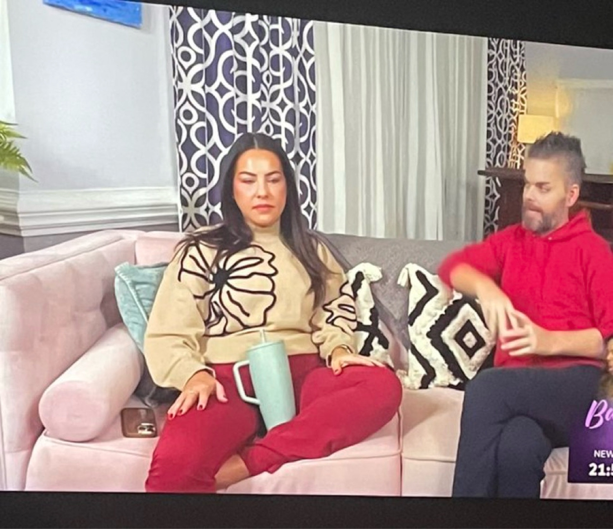 My flower sweater from pillowtalk is on major sale 


#LTKFindsUnder50 #LTKWorkwear #LTKSaleAlert