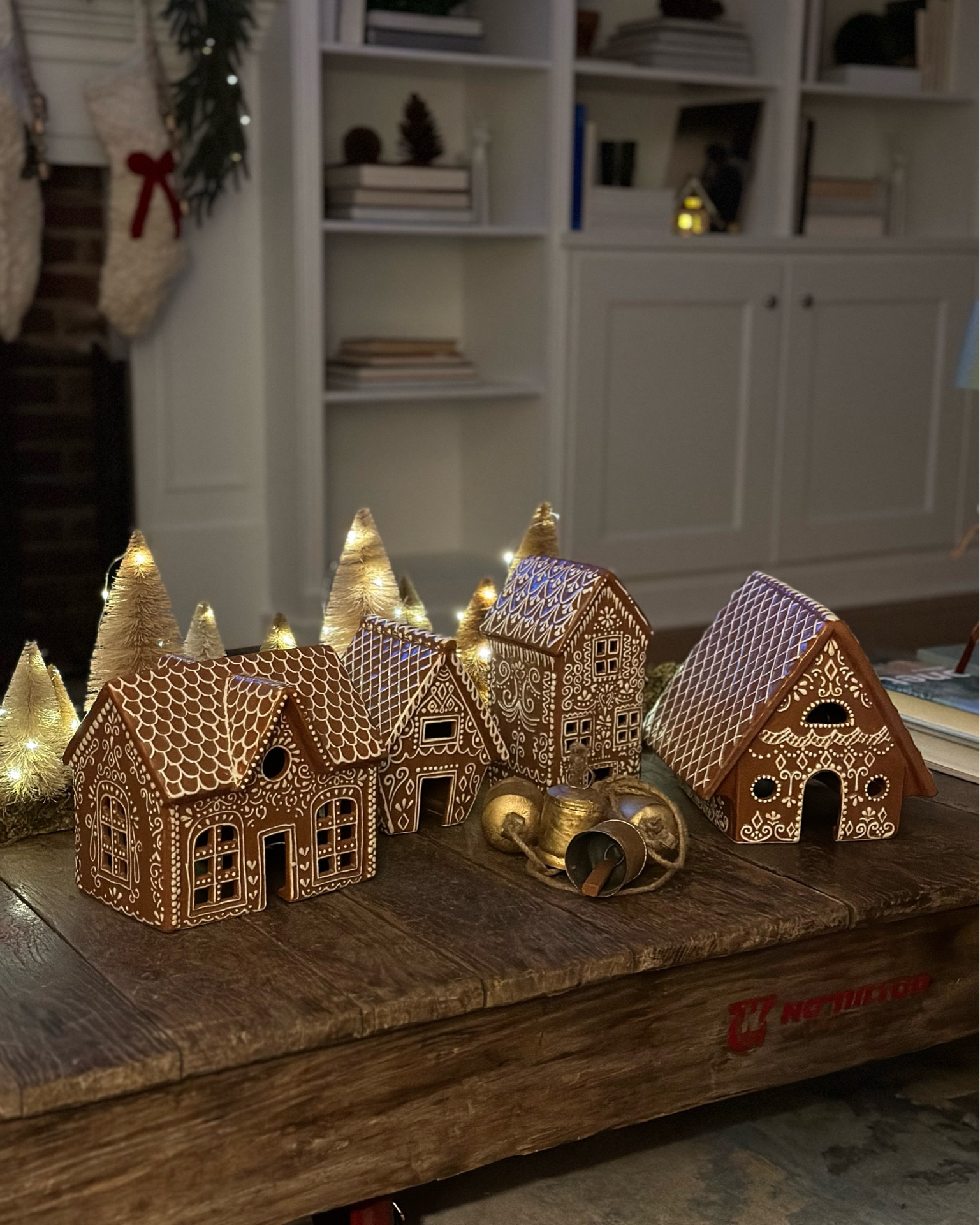 My absolute favorite holiday pieces so far … 🤎🤎🤎

#LTKHoliday #LTKCyberWeek #LTKSeasonal