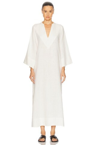 Rohe Linen Kaftan Dress in Optic White - White. Size 42 (also in 40). | FWRD 