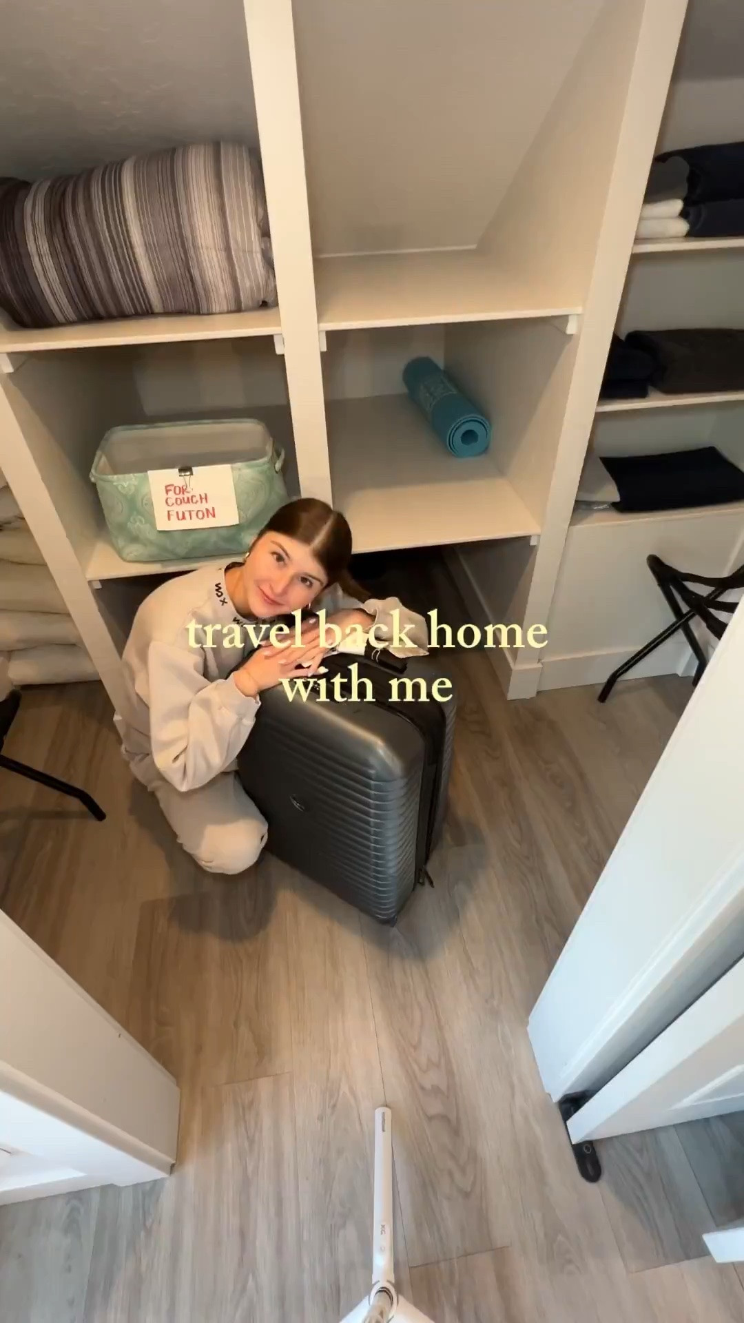 Spend a travel day with me! Boise ID ➡️ Danville CA #TravelWithMe #Vlog #BoiseIdaho #TravelHomeWithMe #TravelOutfit #SoloTravel #TravelFit #PackWithMe #MatchingSet #DIML #DayInMyLife 

My Sizing info:
Whitefox hoodie XS
Whitefox sweatpants XS
Tank is brandy melville (one size) - I linked a great alternative from princess polly!! I would order a size 2

#LTKdayinmylife #LTKTravel #LTKvlog