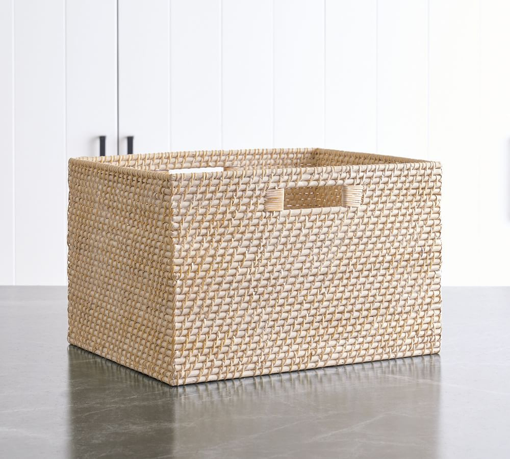 79 | Pottery Barn (US)