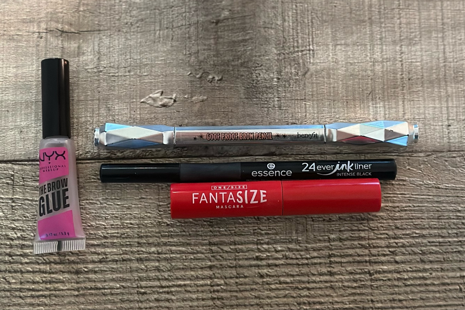 My STAPLE eyebrow & eye makeup choices. I use these items EVERYDAY that I’m doing any sort of makeup

#LTKbeauty