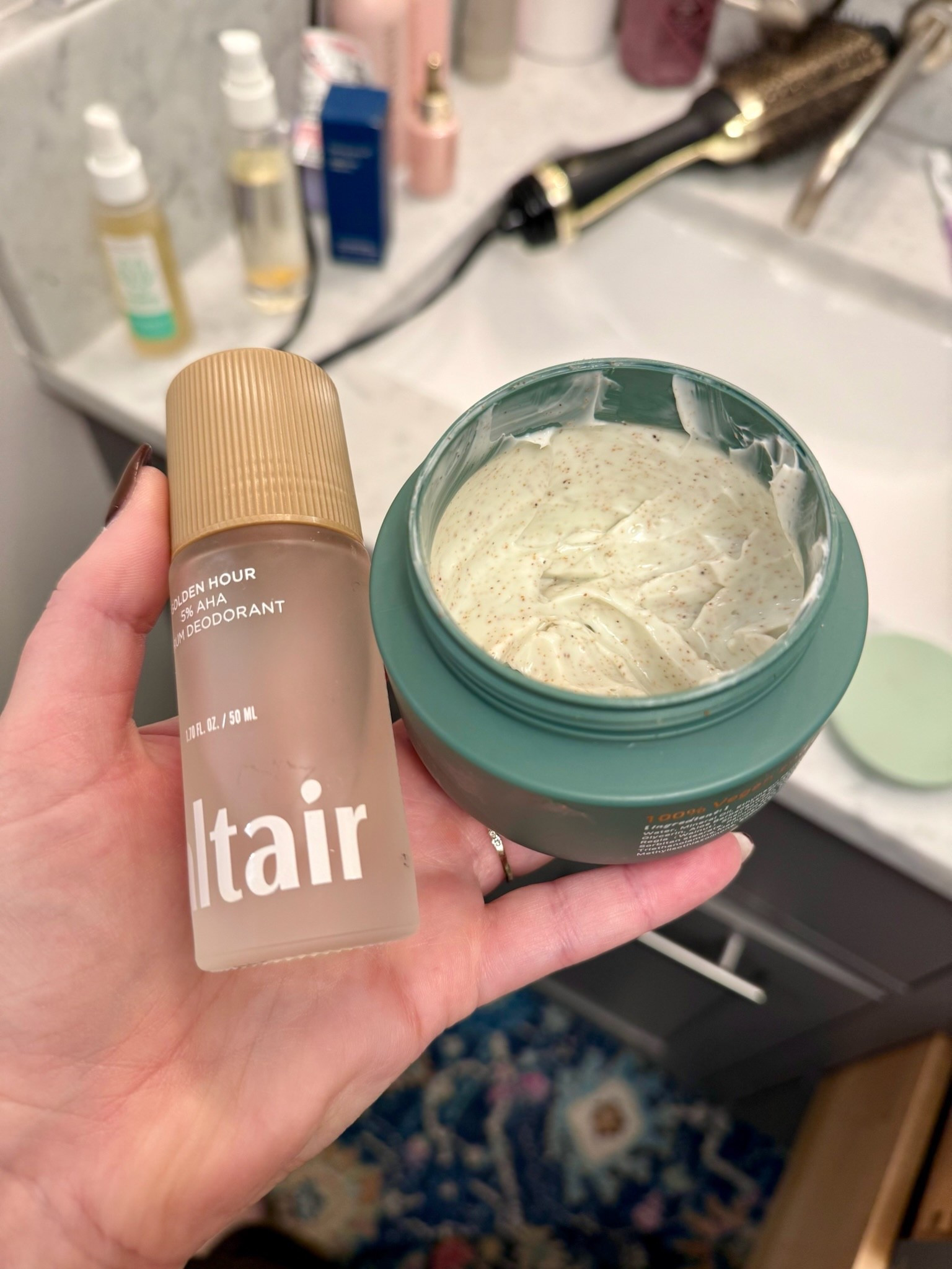 Ok this is the only underarm solution I’ve figured out while trying to go natural with deodorant! This armpit scrub gets rid of any odor for days! And this deodorant alongside with it is total perfection for me!!

Amazon find, Amazon must have, Amazon prime sale, deodorant, natural deodorant, body scrub 

#LTKSaleAlert #LTKBeauty #LTKFindsUnder50