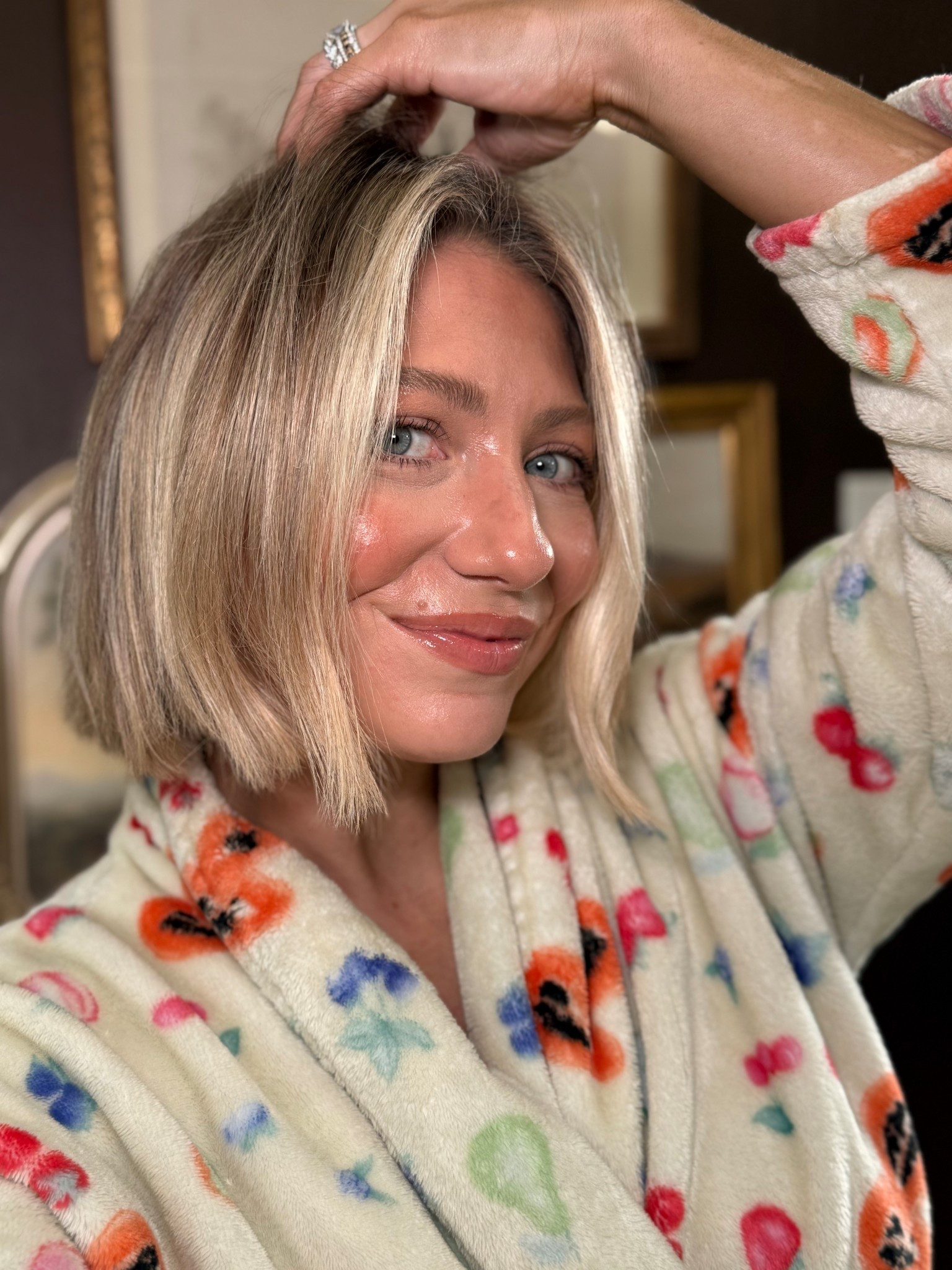 My everyday makeup for a glowy look 

#LTKmomlife #LTKmorningroutine #LTKgrwm