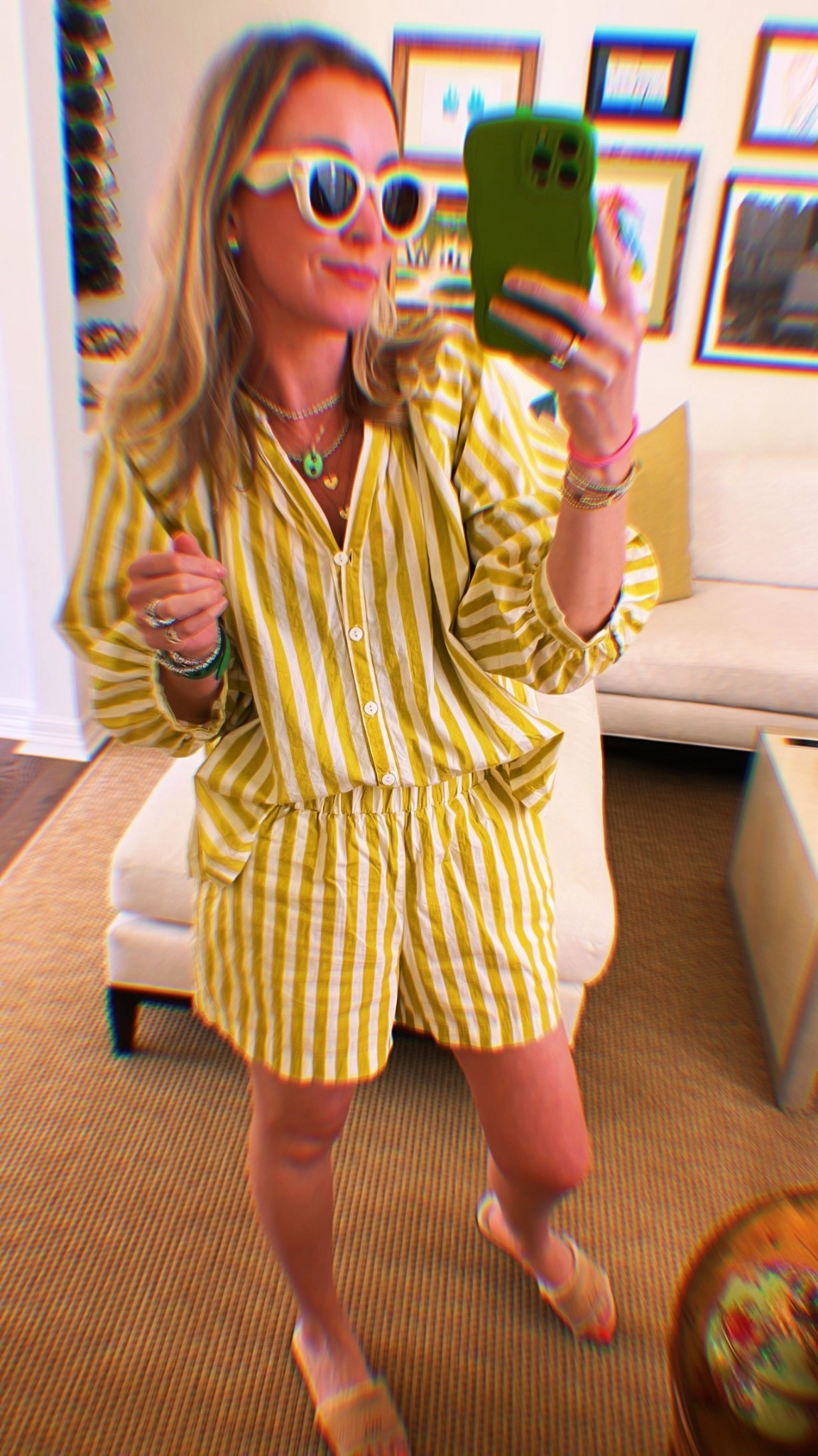 SUNSHINE ☀️

#styled #funfinds #springstyle

#LTKootd #LTKSeasonal #LTKdayinmylife