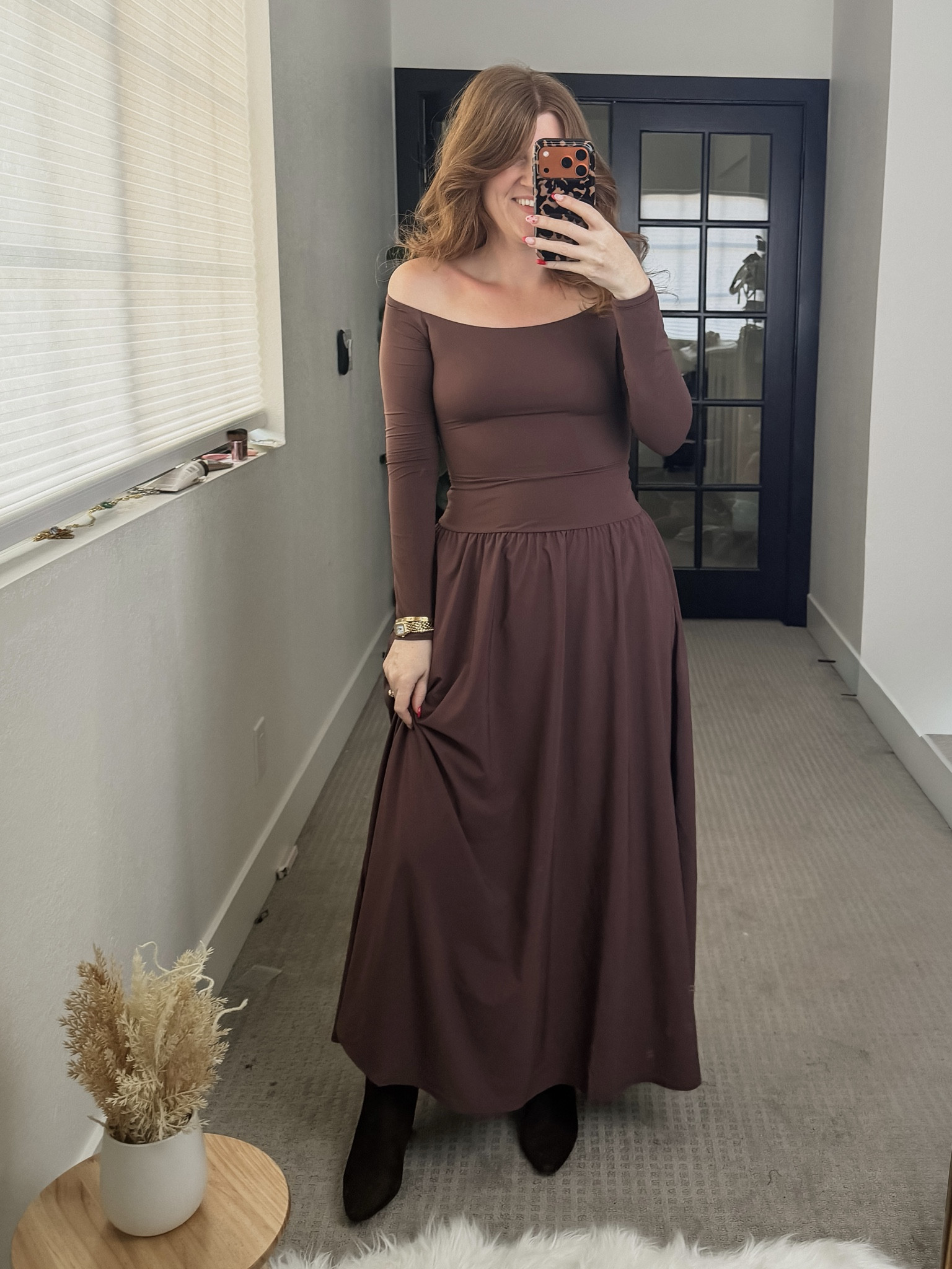 Off the shoulder dress size small. 

#LTKPetite #LTKootd #LTKSaleAlert