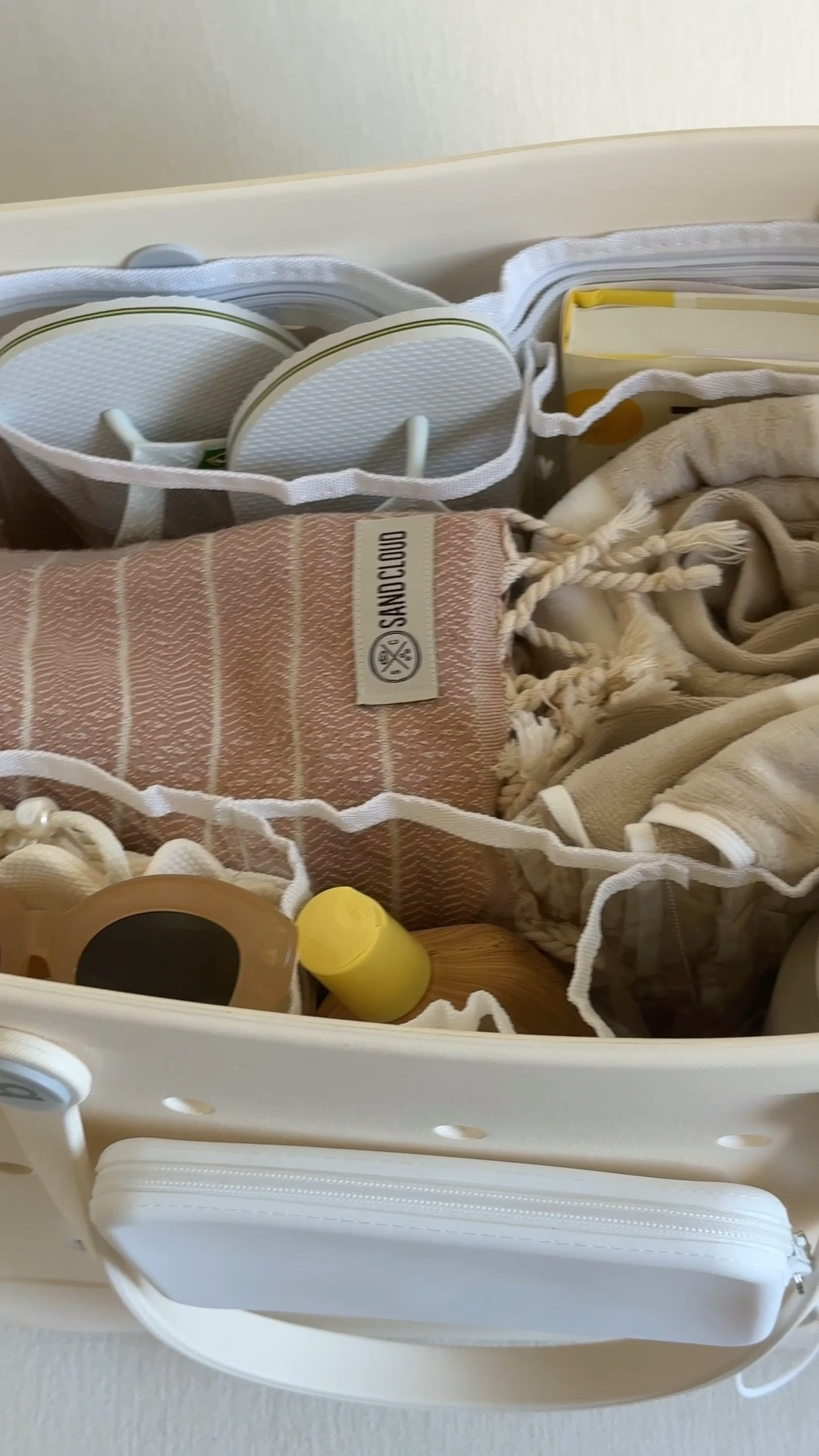 Scroll to shop!! Follow for more finds!!! Xo! 💫


#LTKSeasonal #LTKdayinmylife #LTKmomlife