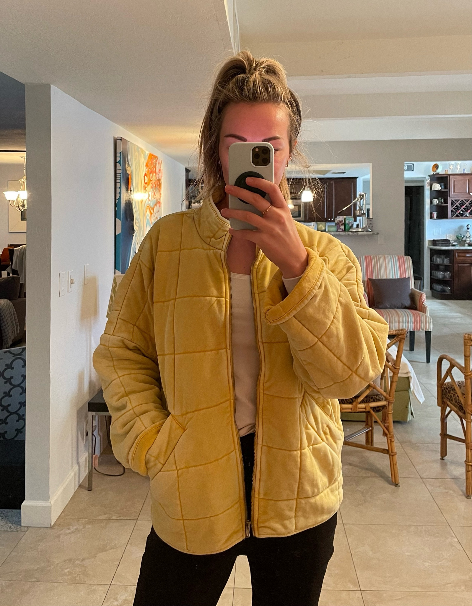 Forever21 Guilted Jacket // so soft, comfy and warm. Oversized. Bought it in 3 colors! Here I’m wearing size M.