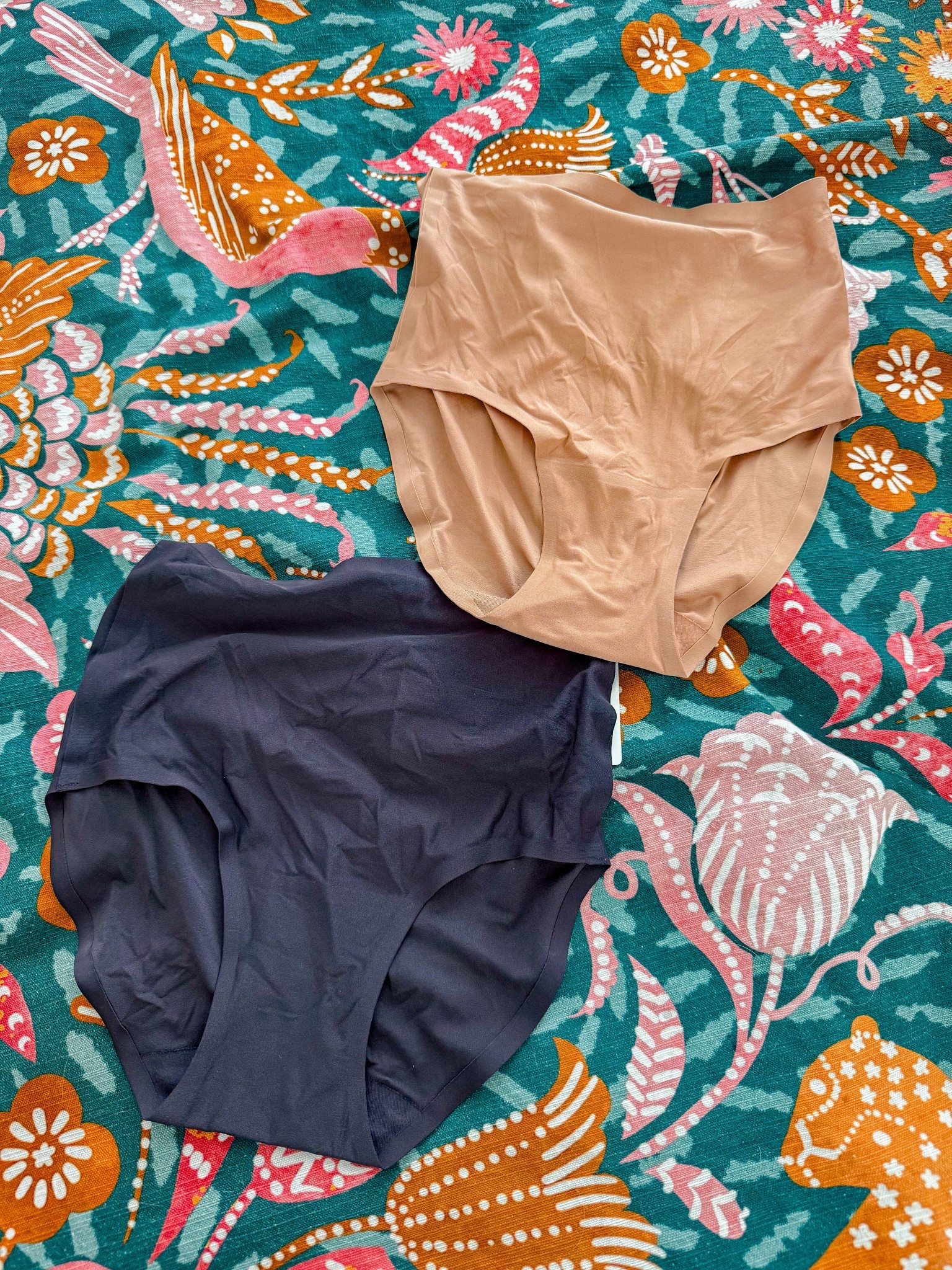 Nordstrom sale find 
Chantelle seamless undies 
Full coverage and comfy! One size (XS-XL) 

Midsize style, Nsale, Nordstrom sale, undergarments, seamless underwear 


#LTKMidsize #LTKSaleAlert #LTKFindsUnder50