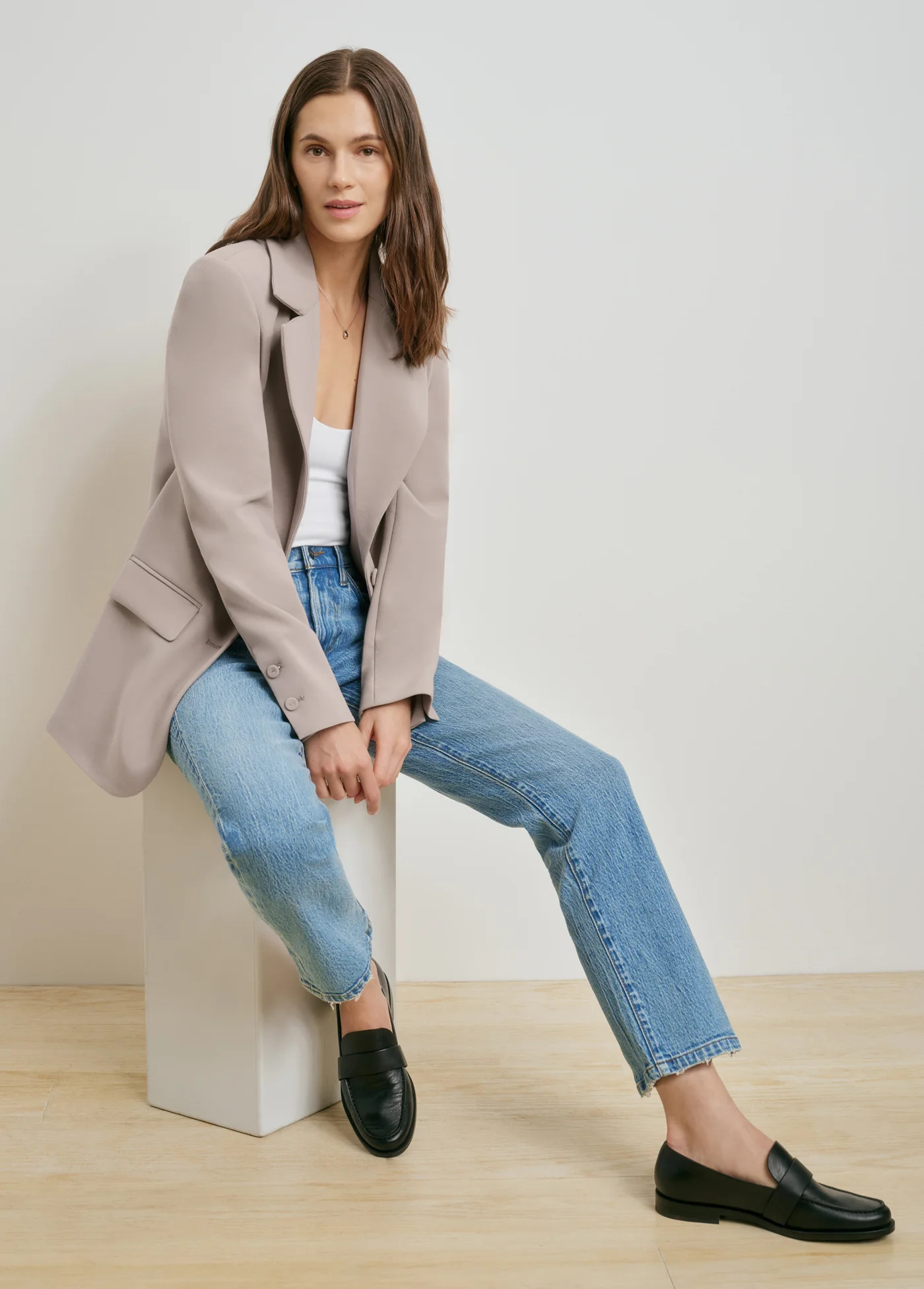 THE FAVORITE OVERSIZED BLAZER | Favorite Daughter