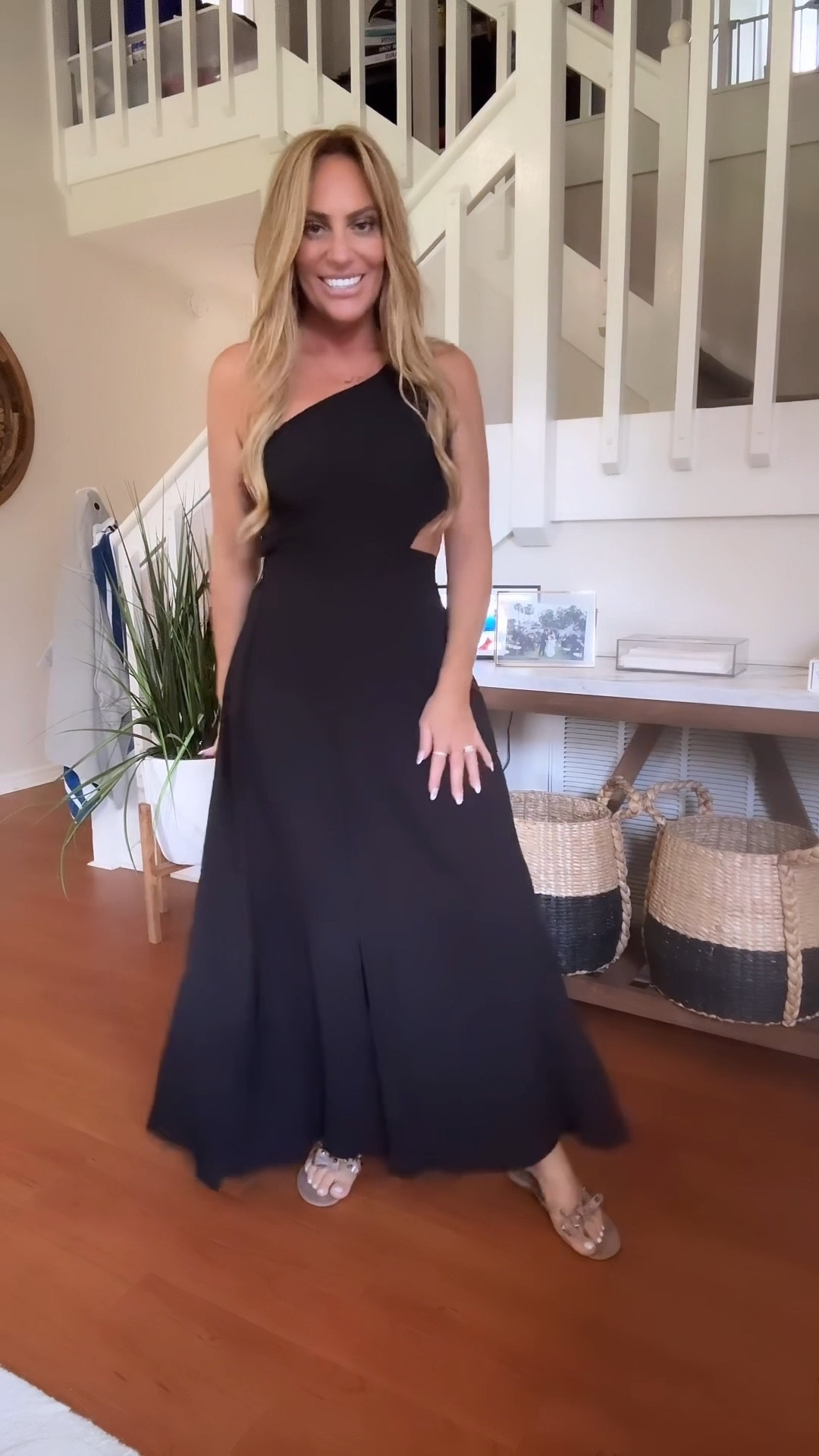 Backless Maxi Dress thumbnail