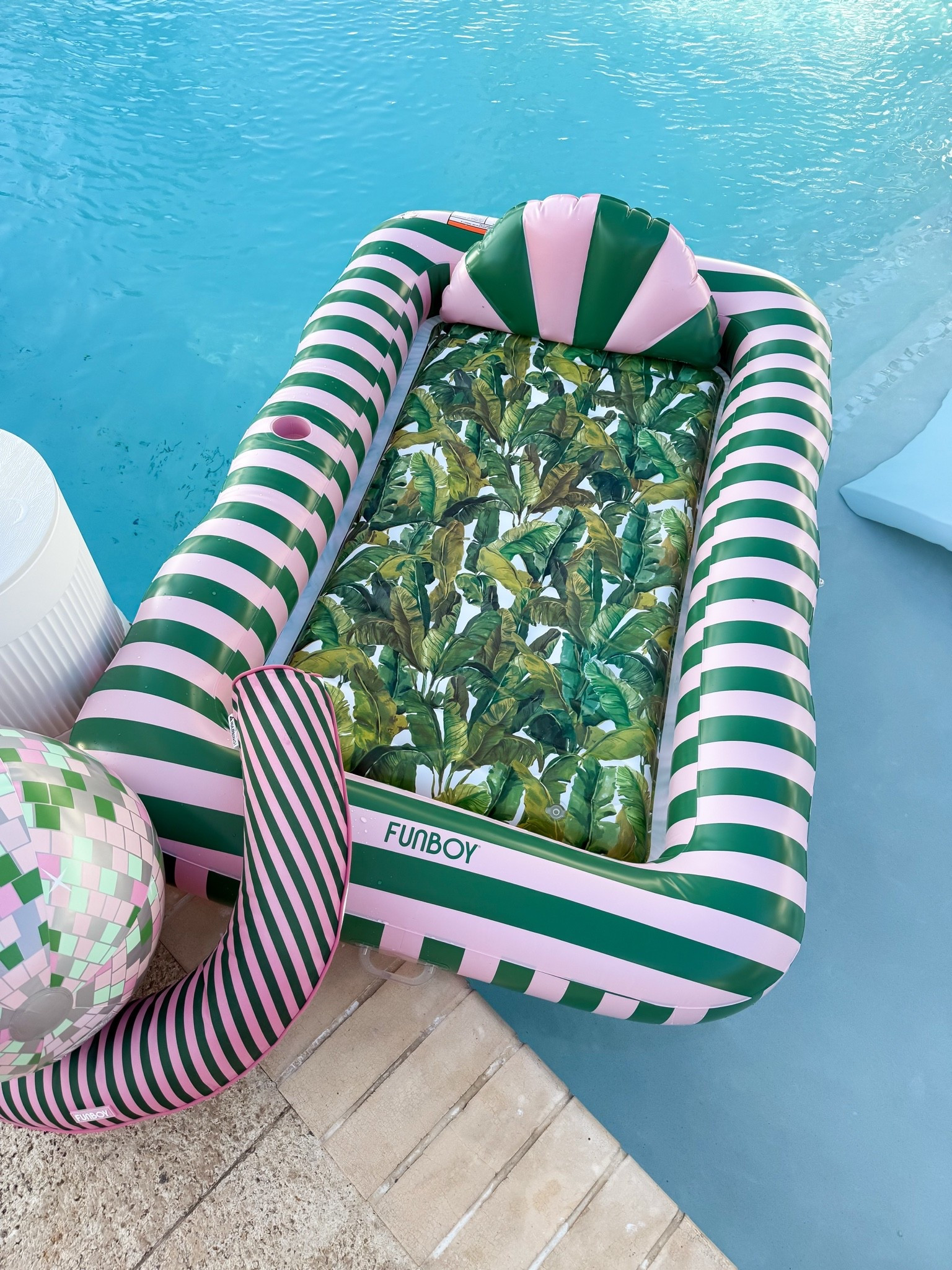 My favorite pool floats!

#LTKSwim #LTKTravel #LTKHome