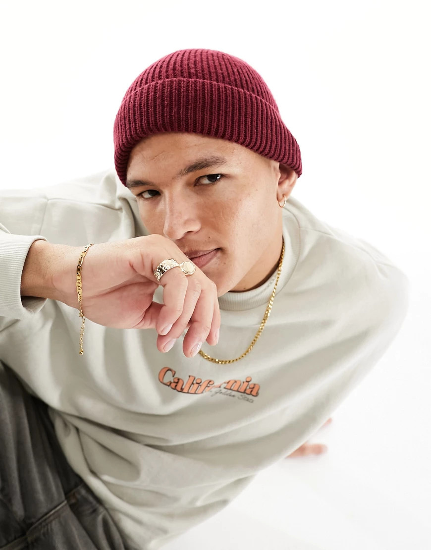 ASOS DESIGN fisherman ribbed beanie in burgundy-Red | ASOS (Global)