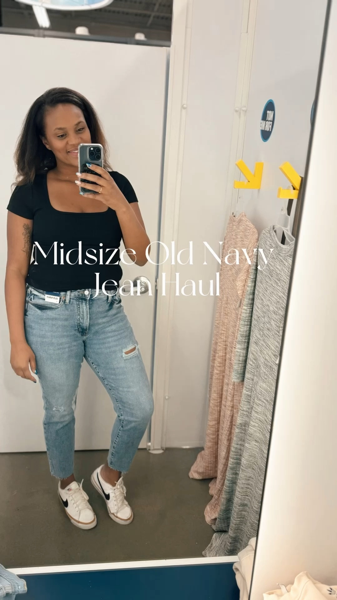 I ran to Old Navy to try on some super affordable, new styles that are trending this year! This top also happens to only be $10 in multiple colors! 🔥

Which one is your favorite? 1,2 or 3? 

#midsizestyle #midsizefashion #jeanhaul #oldnavy @oldnavy

#LTKVideo #LTKsalealert #LTKmidsize