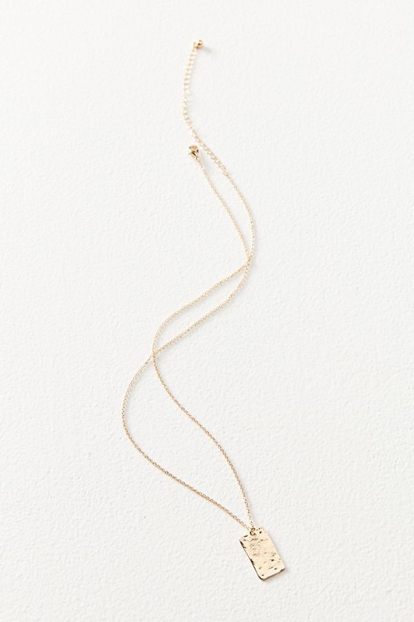 Billie Hammered Tag Necklace | Urban Outfitters (US and RoW)