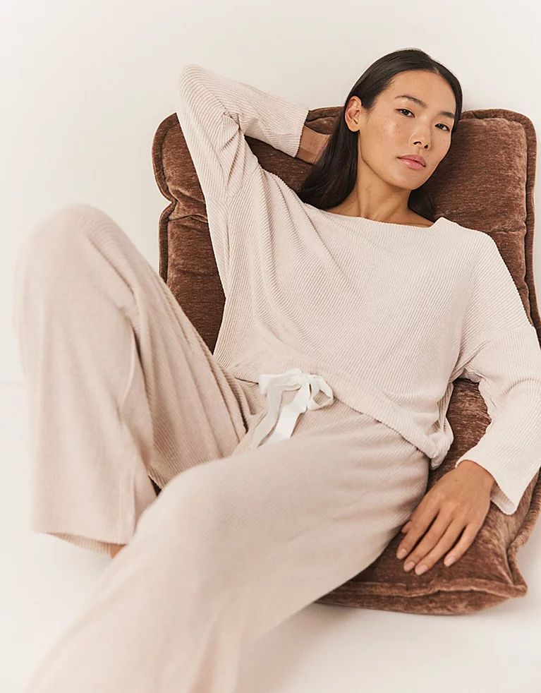 Brushed Jersey Rib Tie Hem Pyjama Set | The White Company UK & ROW