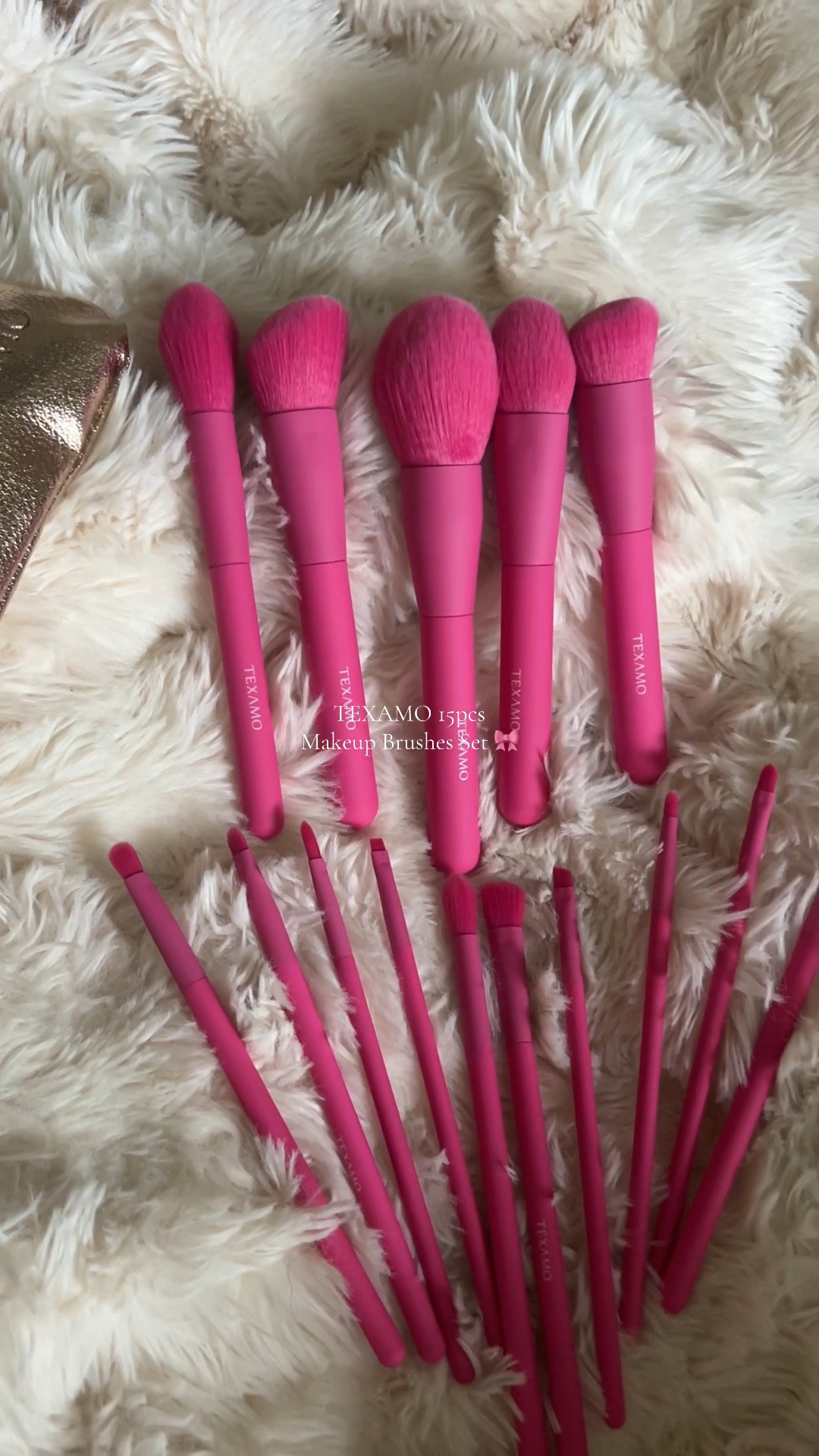 So gorgeous and the perfect makeup brushes set for any girlie girl 🥰🎀

#LTKSaleAlert #LTKBeauty #LTKStyleTip
