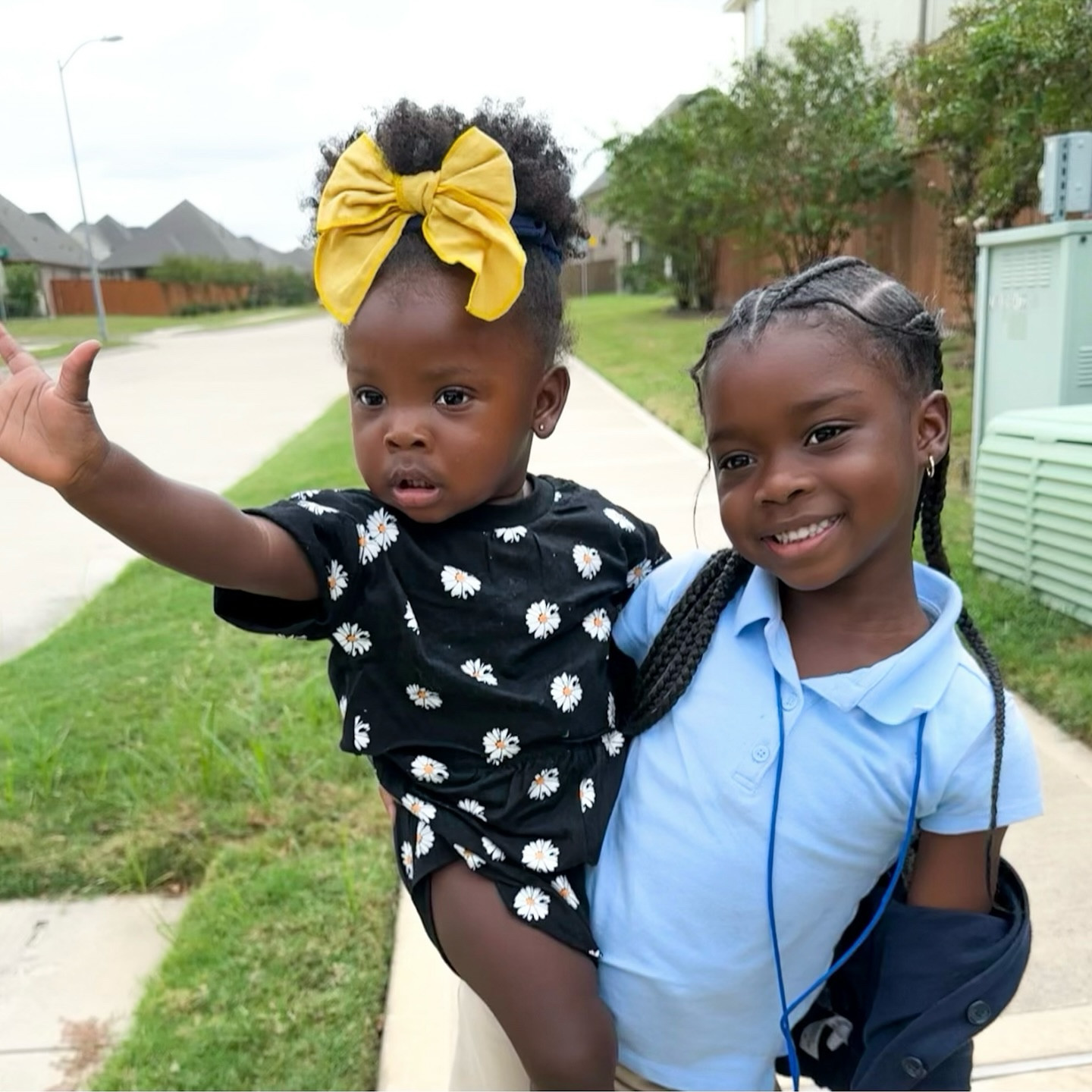 …Oh nothing, just out here having the same baby TWICE! 

Do y’all remember when we predicted that Lorie would look just like Linah based on her sonogram? Well it seems like the older they’re becoming the more they resemble one another! 

Do you see the resemblance?