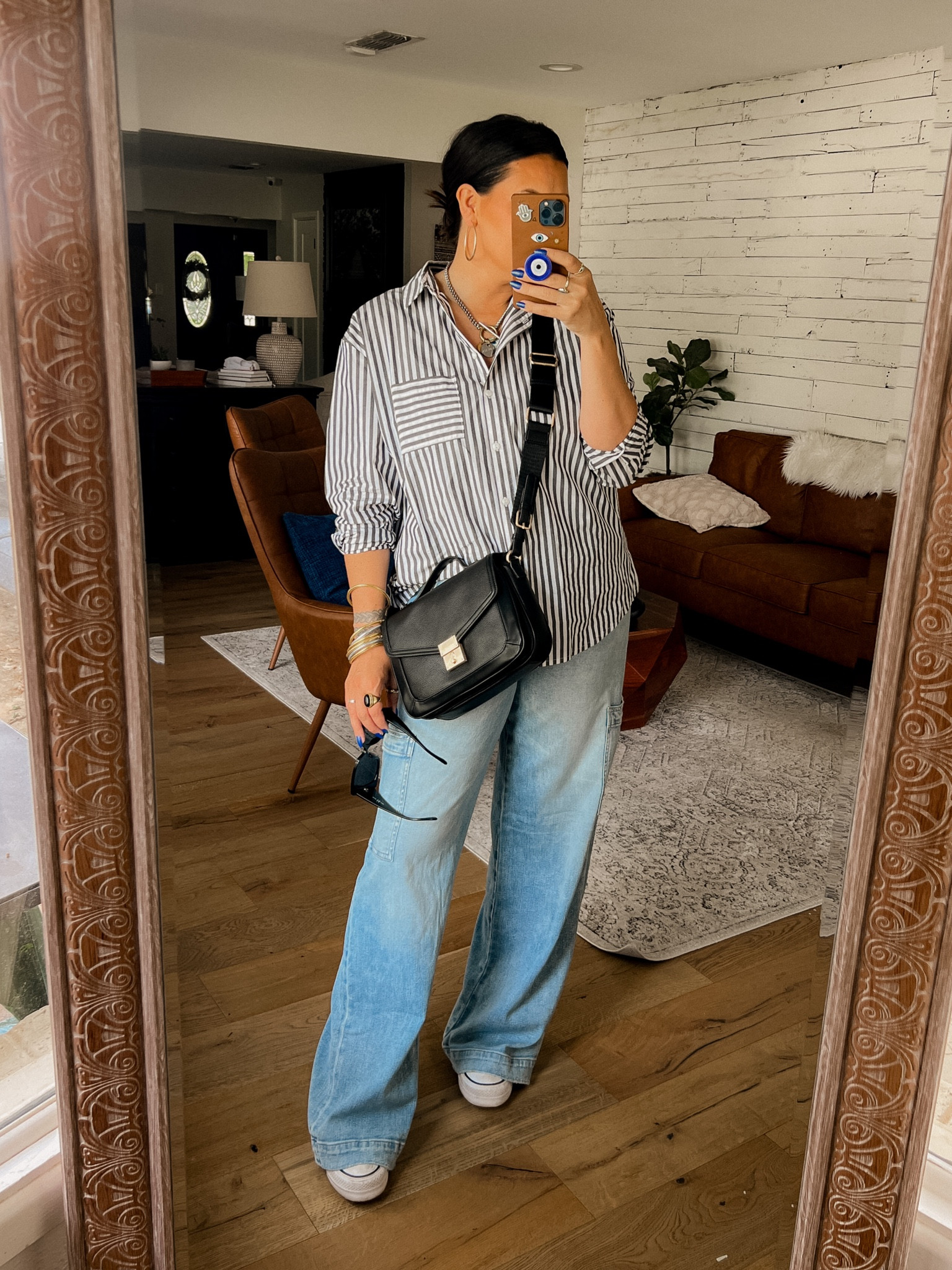 Button up: Large
Jeans: 12 long (linked similar styles too)
Converse Platform Sneakers: size down 1/2 size


#LTKfindsunder100 #LTKfindsunder50 #LTKstyletip