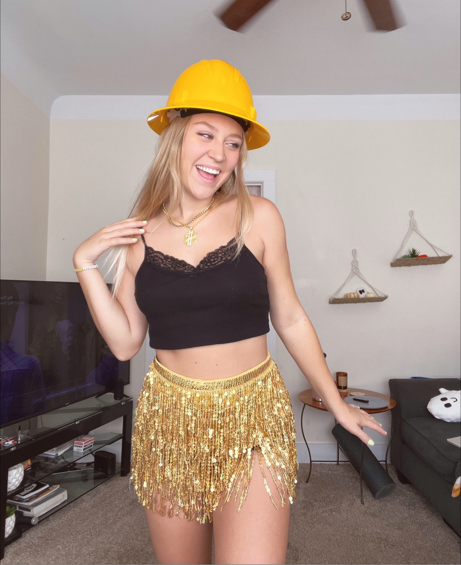 31 days of Halloween costumes day three Golddigger 💰💸 follow for more costumes 

#LTKHalloween #LTKfit #LTKSeasonal