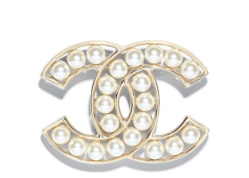 Chanel Glass Pearl CC Brooch Gold | StockX