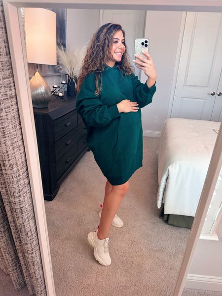 Maternity outfit
Hoodie dress

#LTKbump