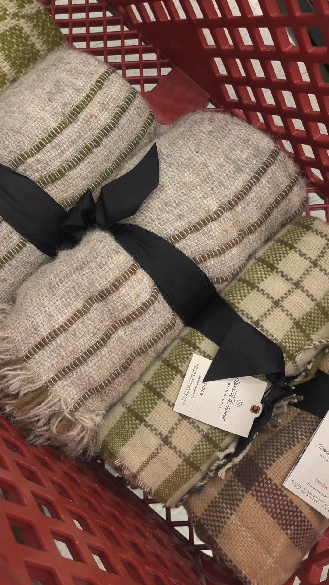 New seasonal pieces to warm up any space this fall! 🍂

#LTKFindsUnder50 #LTKHome #LTKSeasonal