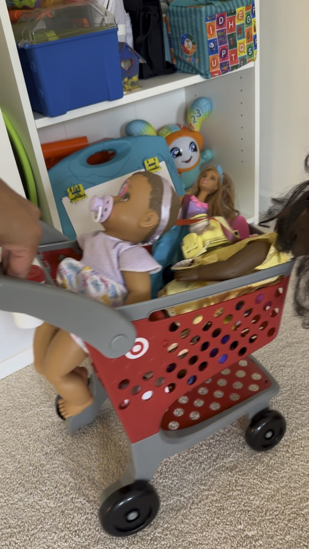 Proof that kids love Target as much as their parents. My niece’s Target shopping cart took me out y’all. 😂

It even comes with a pretend cup of coffee and a cup holder. 

I think it’s absolutely adorable and had to link it here for y’all, so your kiddos can enjoy the target shopping experience as well. 🫶🏽

#LTKfamily #LTKkids