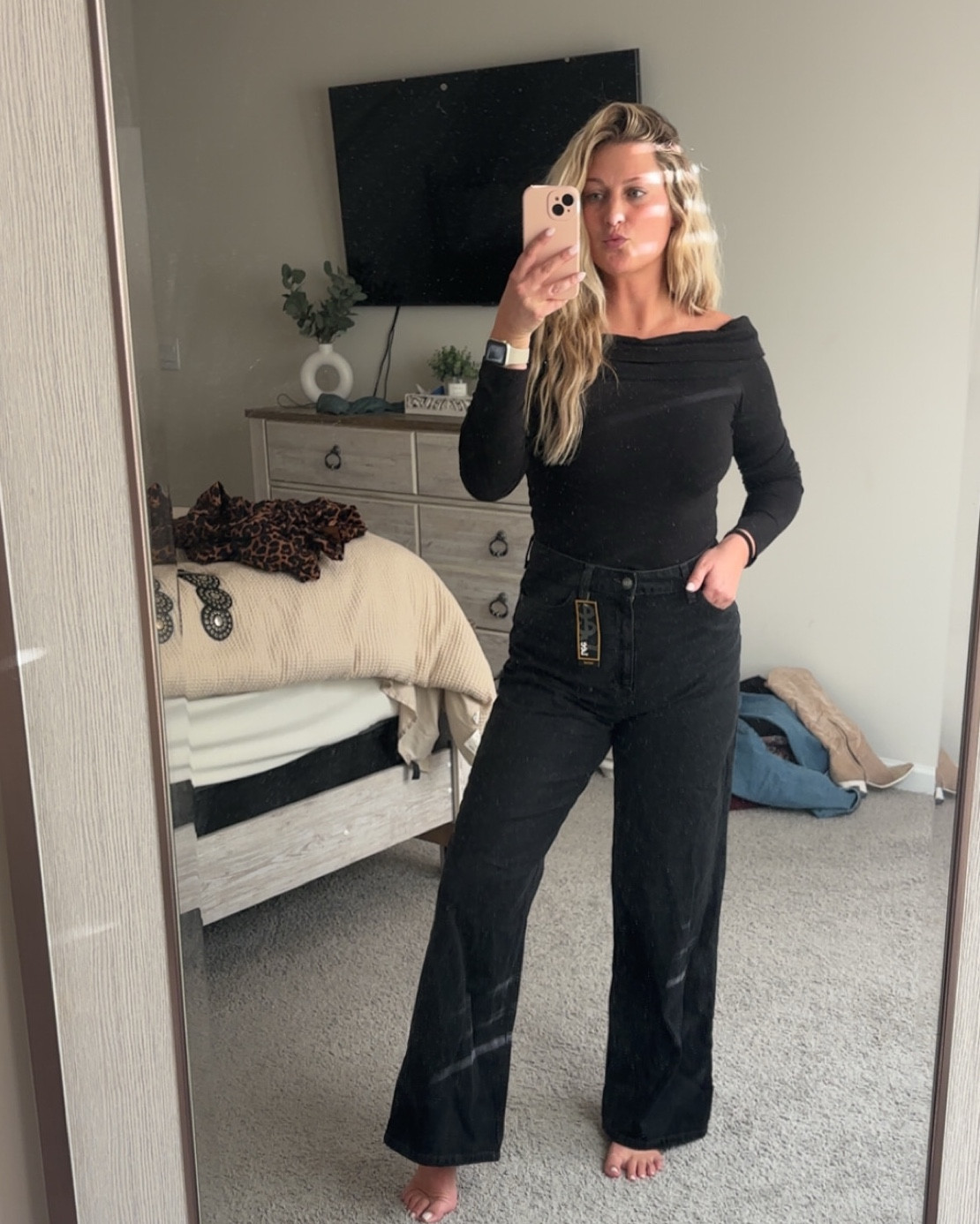 Perfect girls night outfit to grab dinner and drinks 🍸

#LTKStyleTip