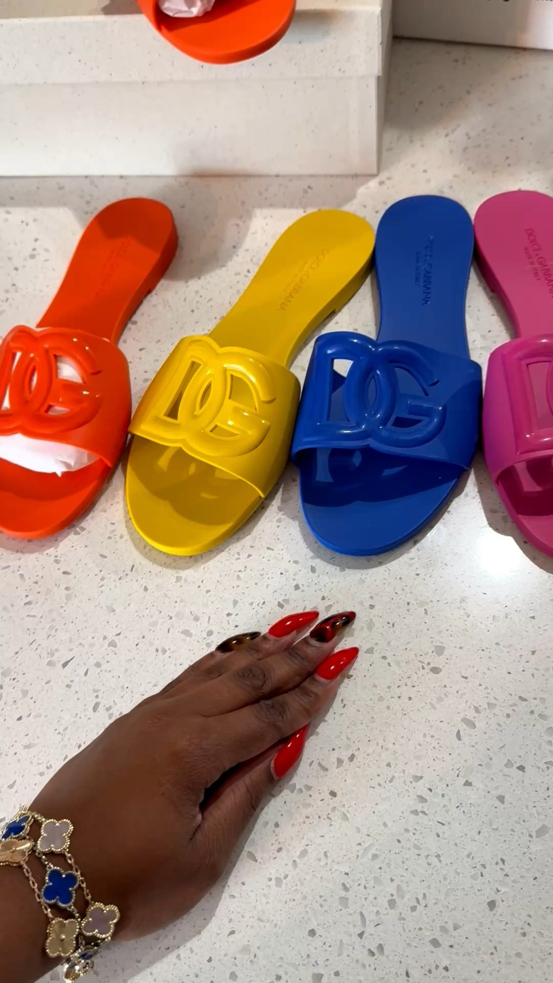 Luxurious comfy summer slides! 
Fits true to size