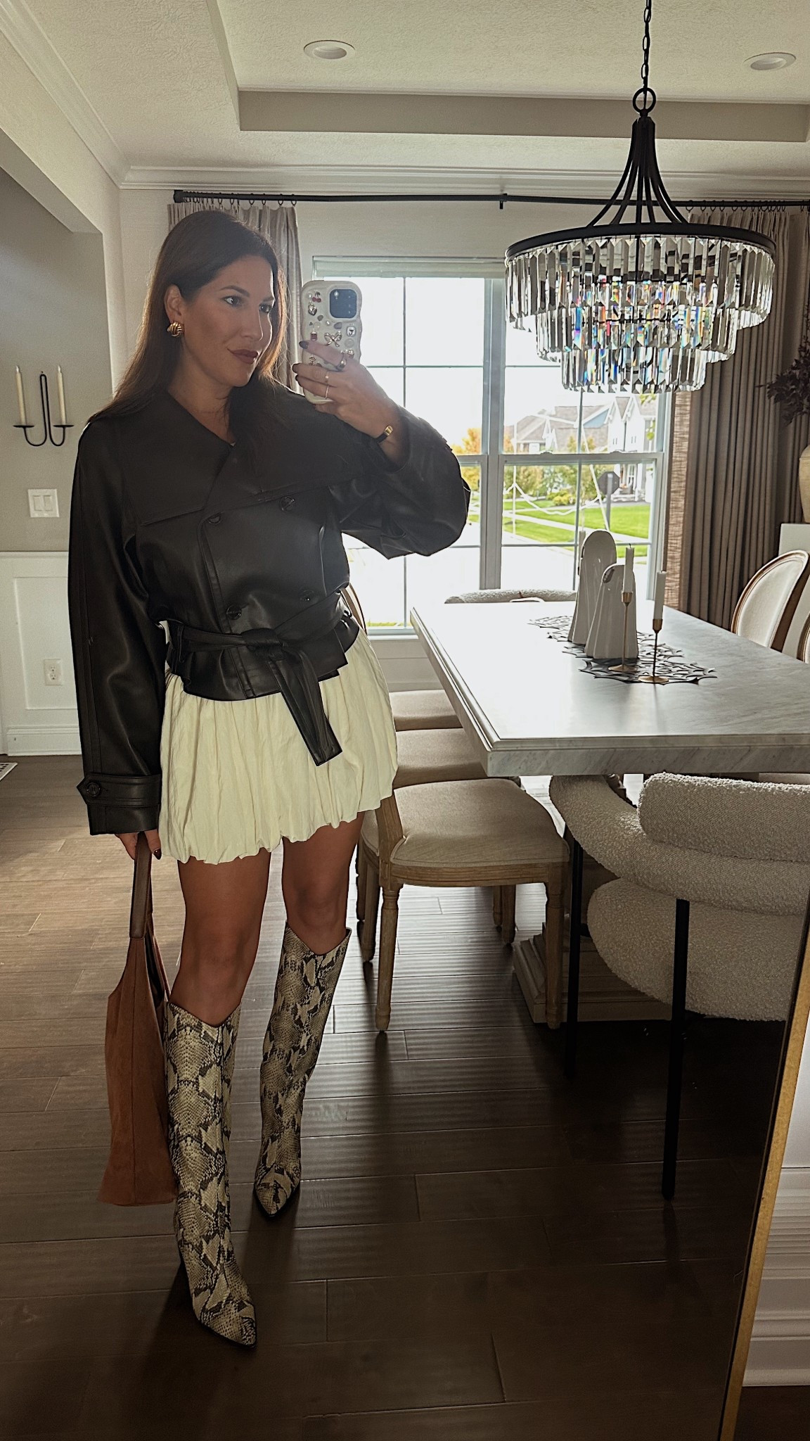 Cutest fall date night look! Love this cropped leather jacket and i wear these boots a ton! 



#LTKFindsUnder100 #LTKShoeCrush #LTKSeasonal