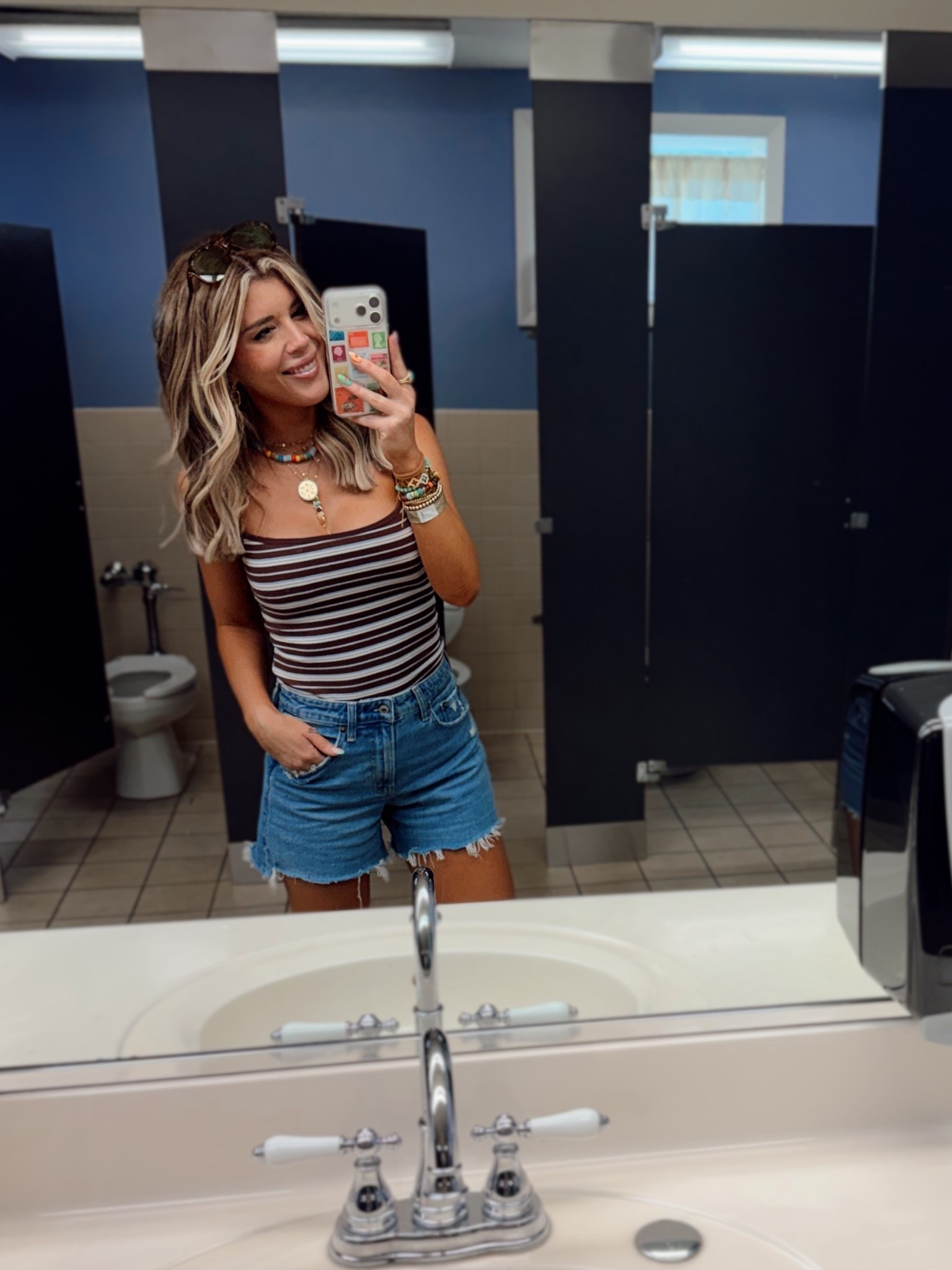Easy outfit inspo!!

LOVE the tanks from @abercrombie!! Linked another color they have in stock🥰




Outfits women, casual, denim, jean shorts, stripe tank, summer, seasonal, fall transition, justclassicallycassidy

#LTKootd #LTKSeasonal