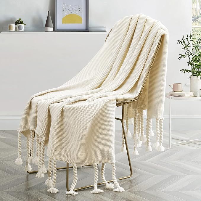 Amazon.com: Aormenzy Beige Throw Blanket with Tassels, Knitted Throw Blanket for Couch Bed Sofa, ... | Amazon (US)