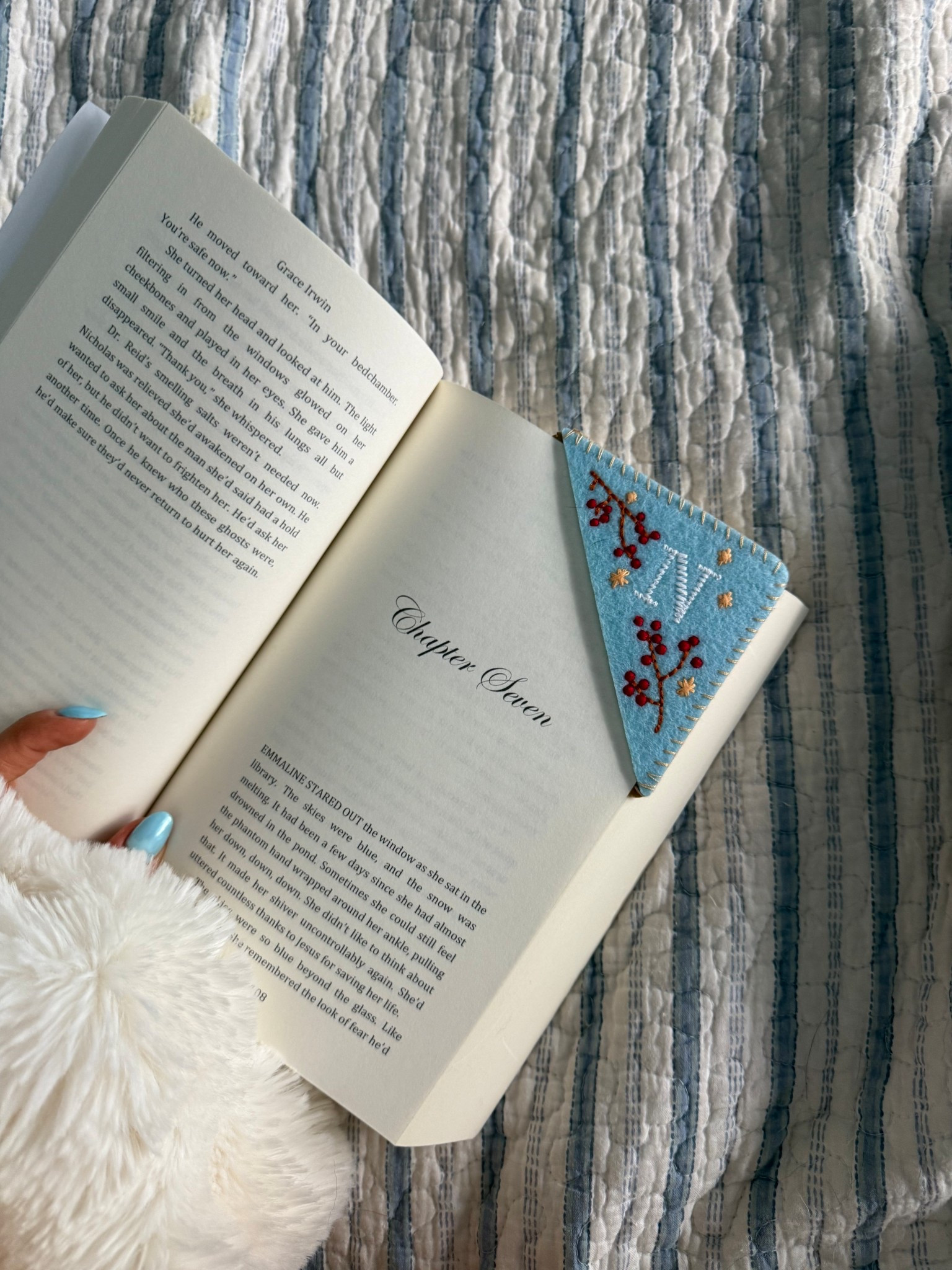 Cozy, romantic summer read approved. I love to cuddle up with a good book after a long day spent in the sun! 4/5 stars for this one that was such an easy, and captivating read for all ages!

#LTKGiftGuide #LTKHome #LTKSummerEdit