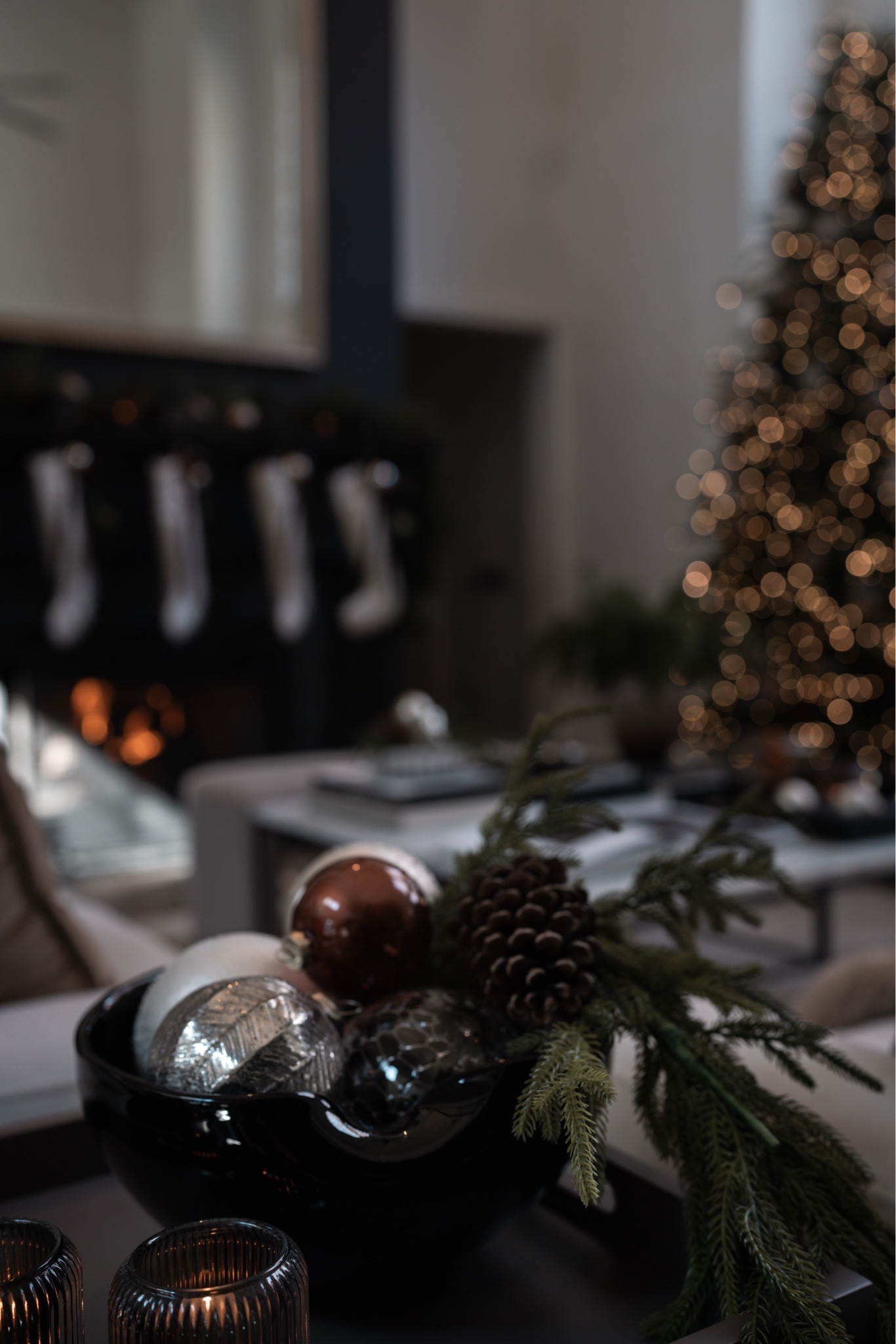 The easiest yet most glamorous trend… the ornament bowl! XxV 

#LTKSeasonal #LTKStyleTip #LTKHoliday